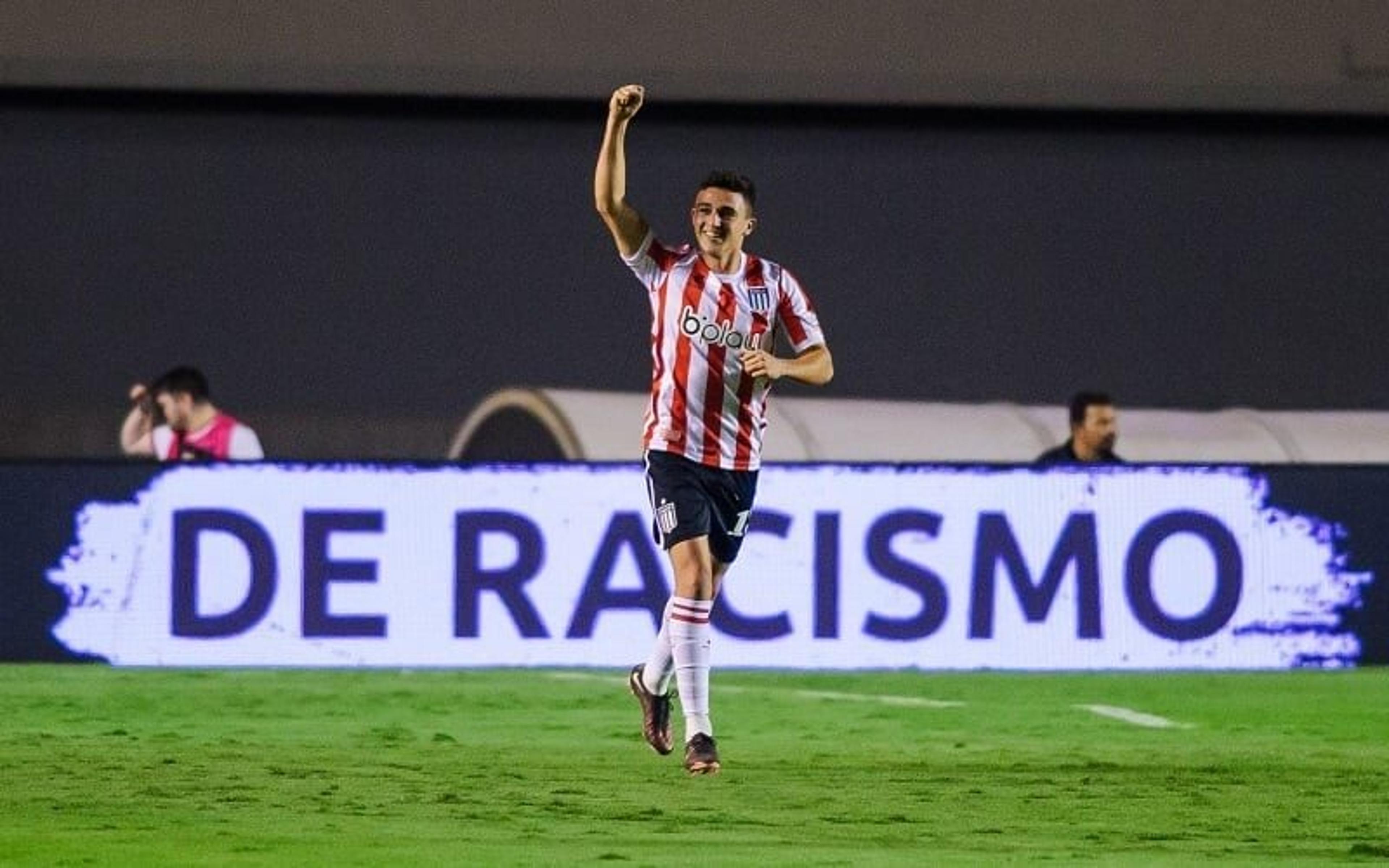 Na base da precisão, Estudiantes vence Goiás de novo e enfrenta o Corinthians na Sul-Americana