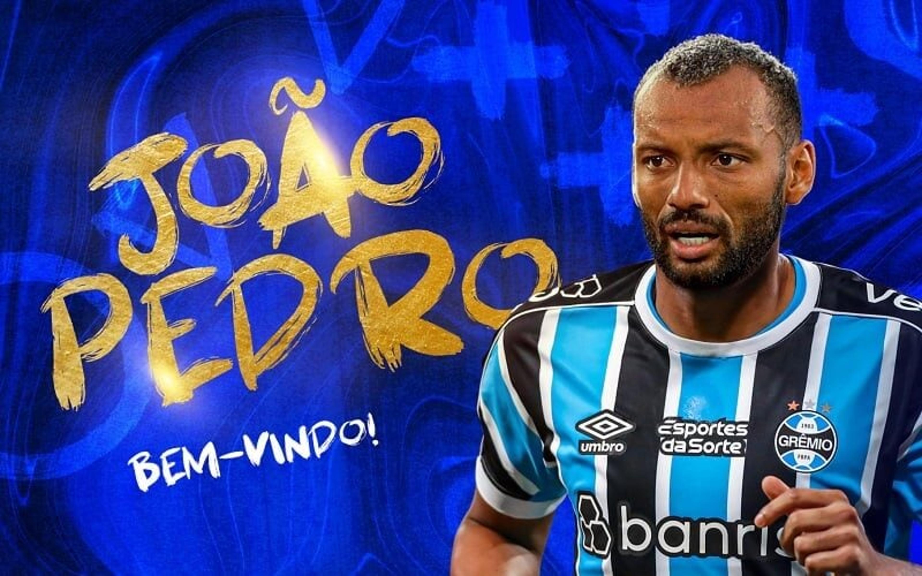 Atacantes João Pedro e Lucas Besozzi são anunciados pelo Grêmio