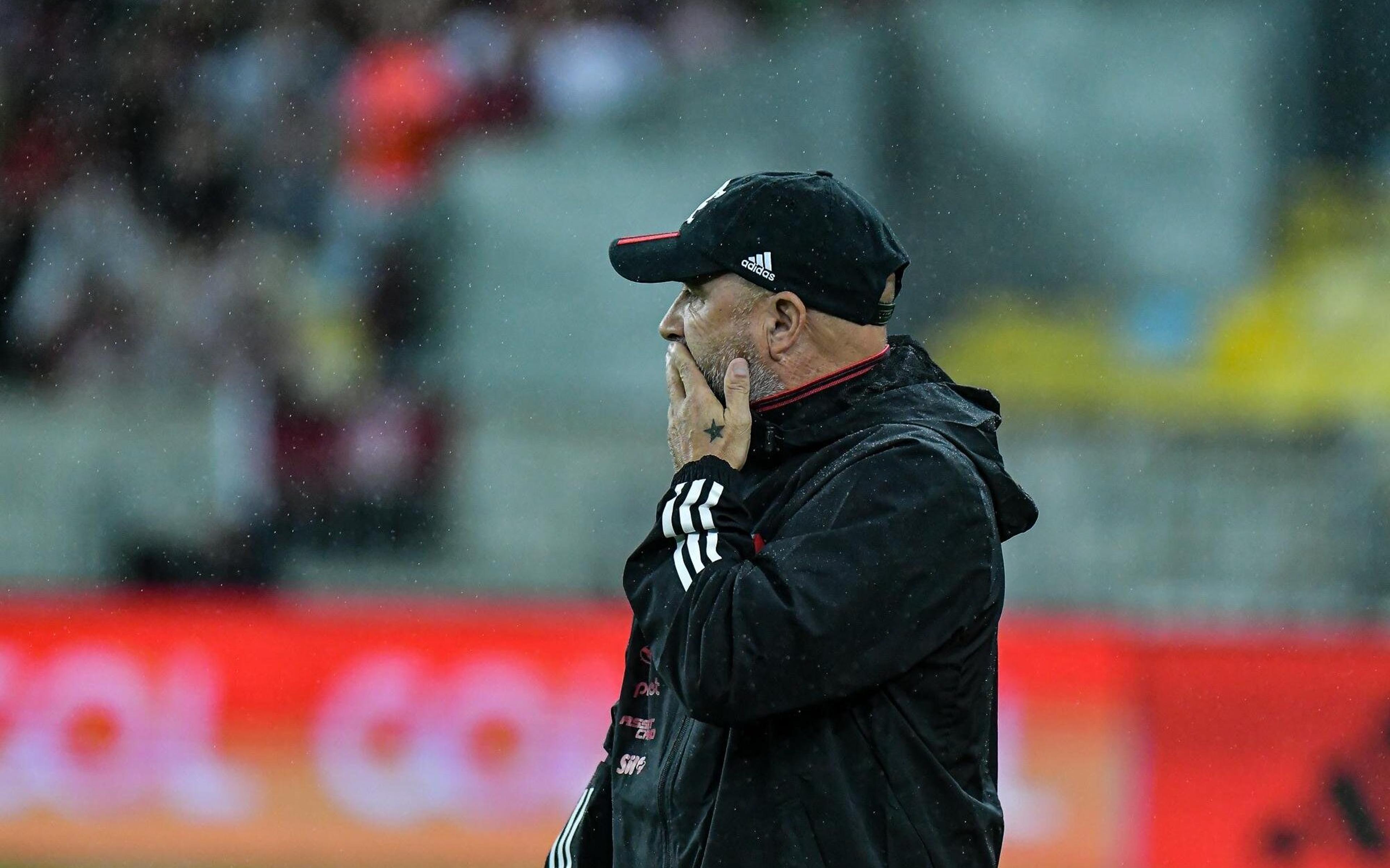 Em crise, Sampaoli iguala pior sequência no Flamengo