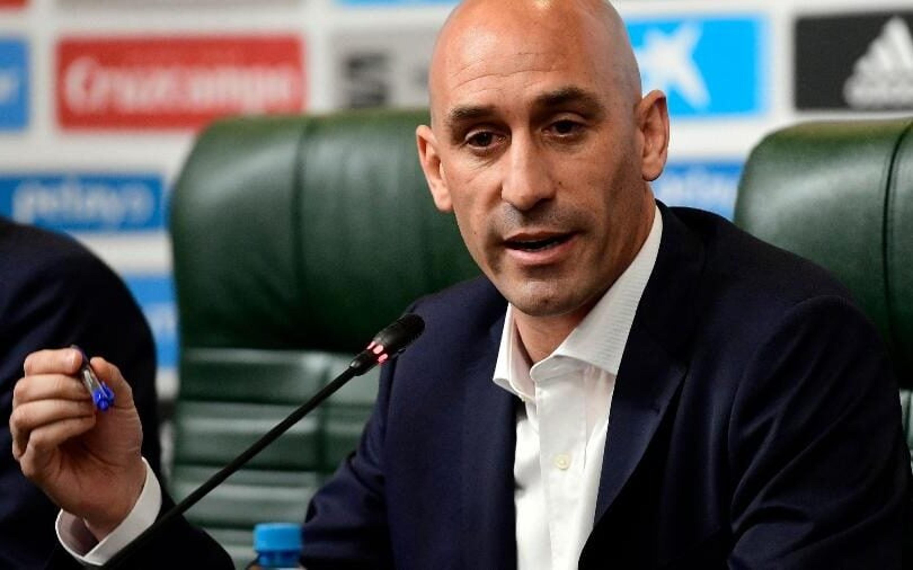 Caso Rubiales: federação espanhola ameaça desligamento da Uefa