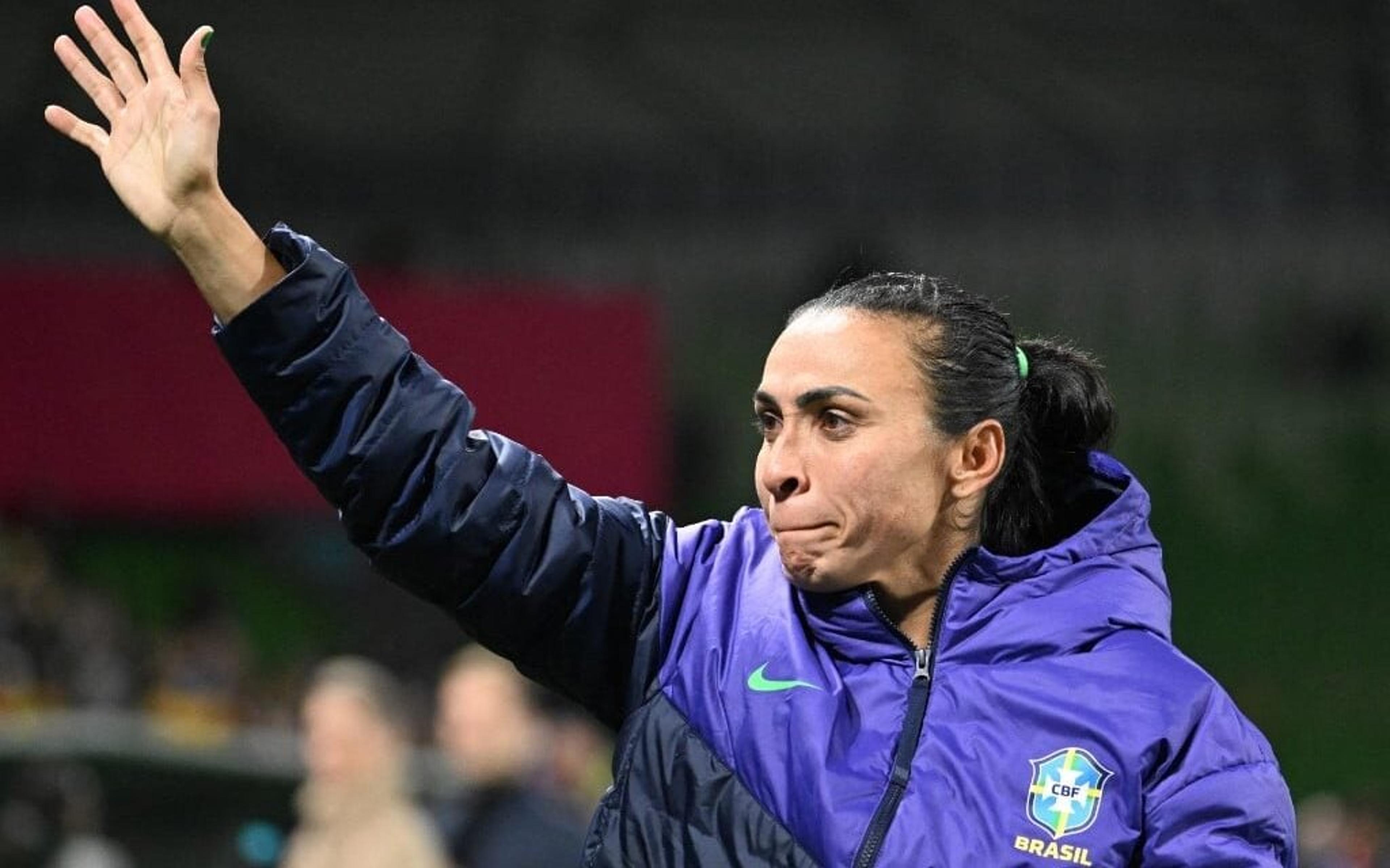 Marta se emociona após eliminação da Seleção Brasileira na Copa do Mundo Feminina: ‘Eu acabei por aqui’