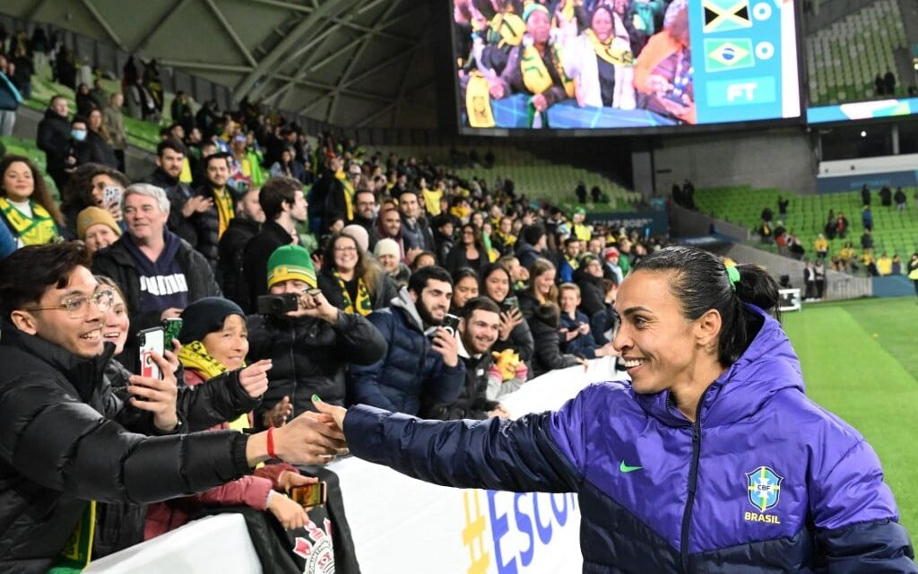 Adeus, Marta! Brasil é eliminado na Copa e torcedores se despedem da craque nas redes sociais