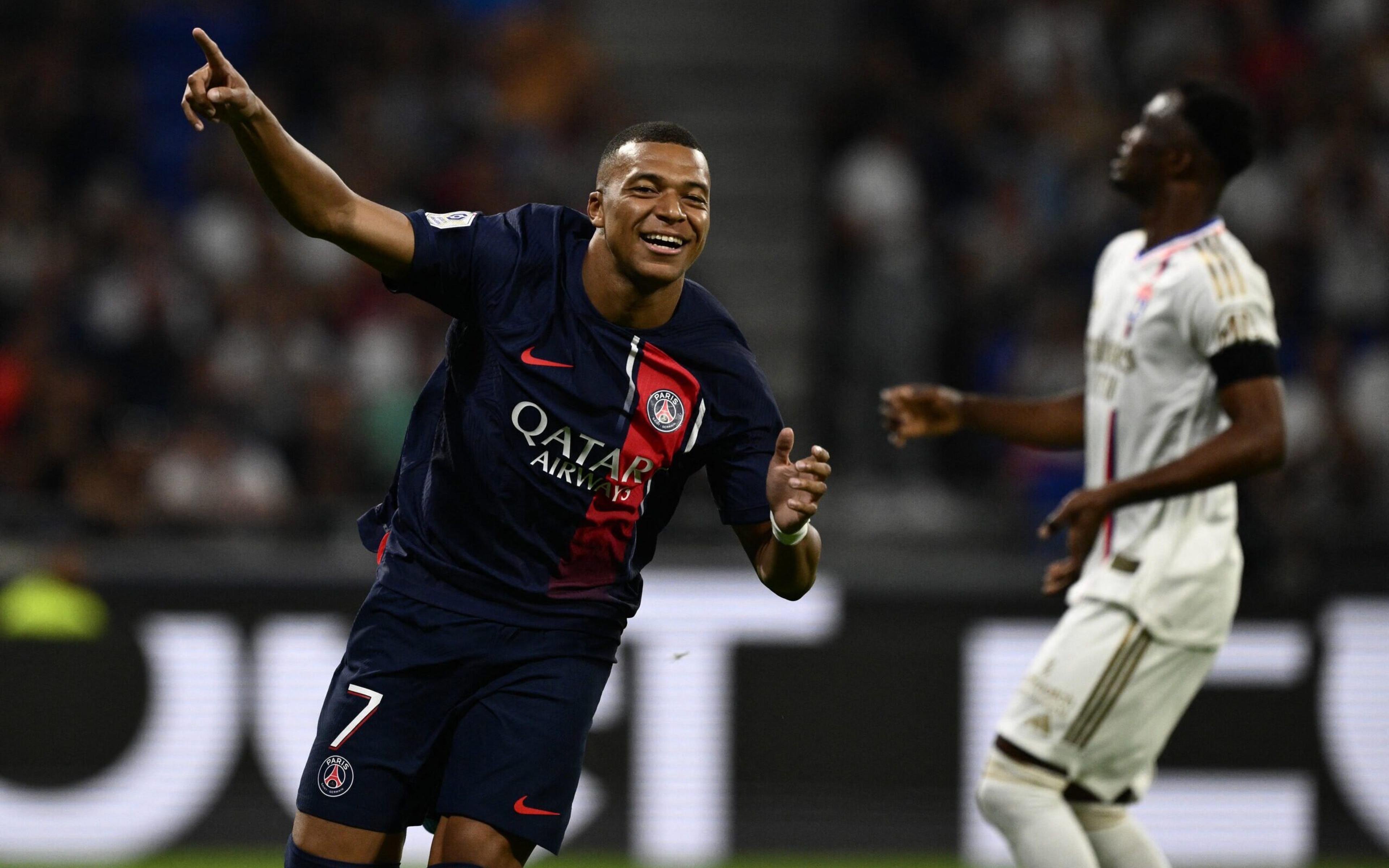 Mbappé dá show, e PSG massacra o Lyon fora de casa pela Ligue 1