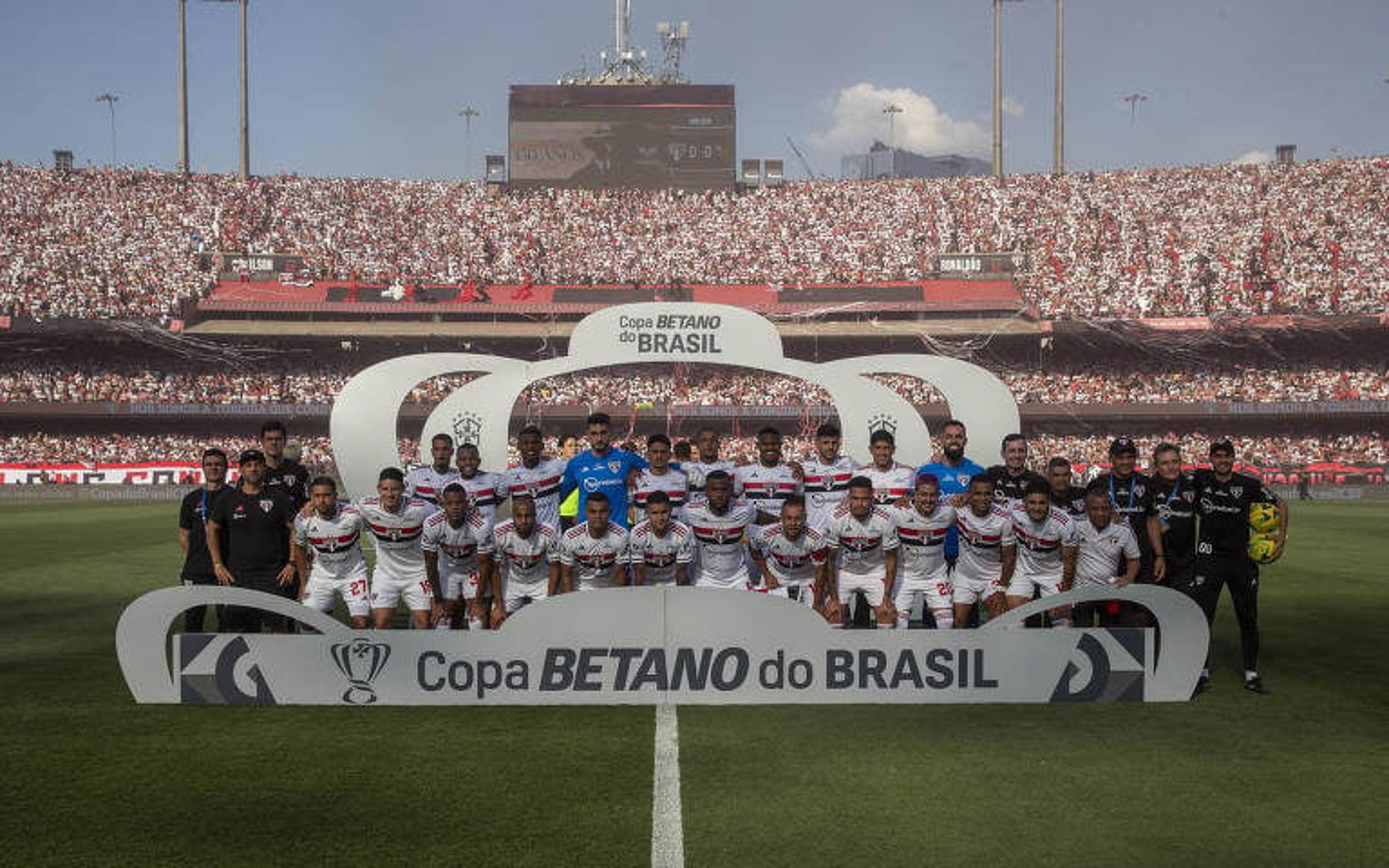 Quais são os maiores títulos da história do São Paulo?