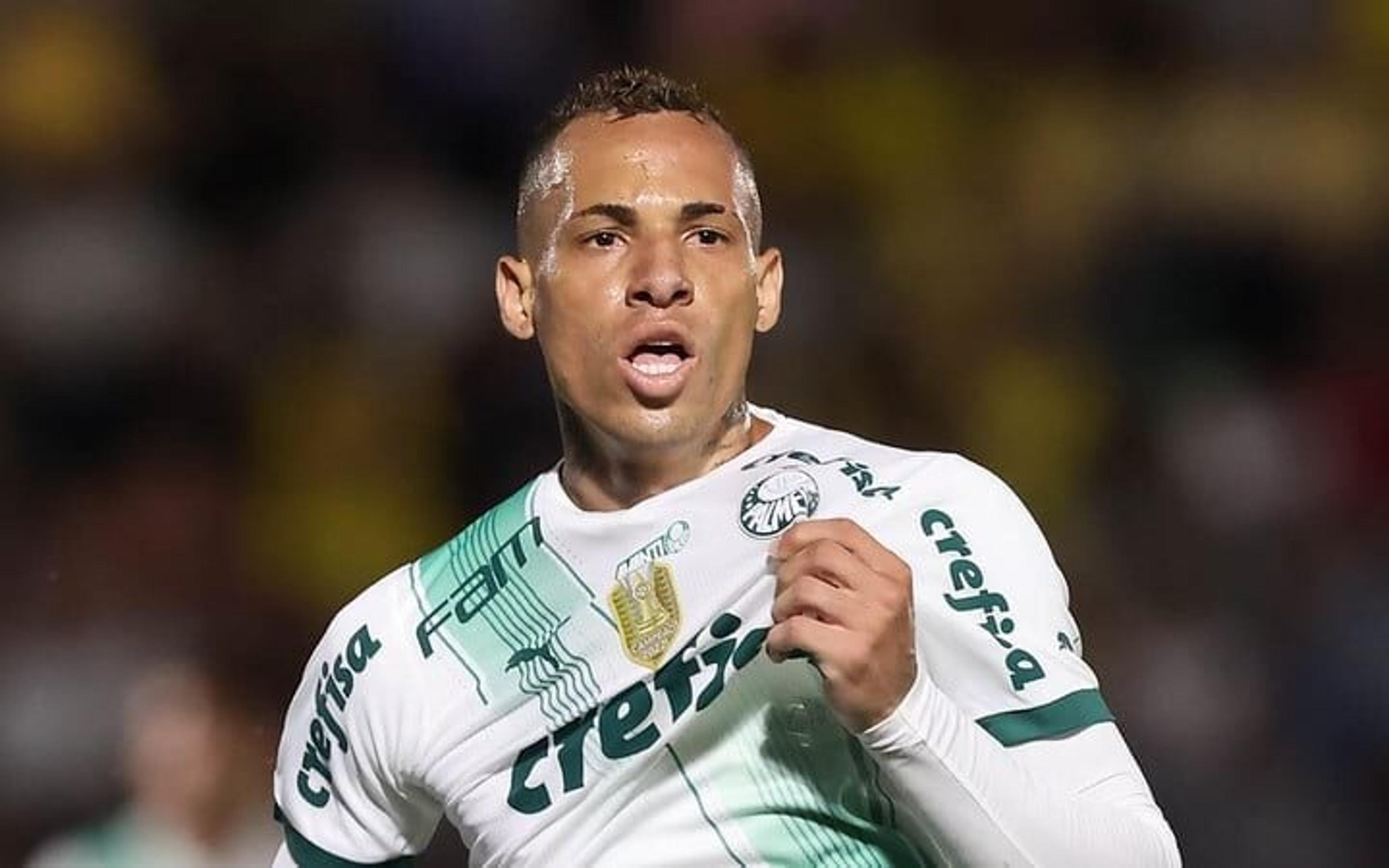 Breno Lopes procura organizada do Palmeiras para pedir desculpas