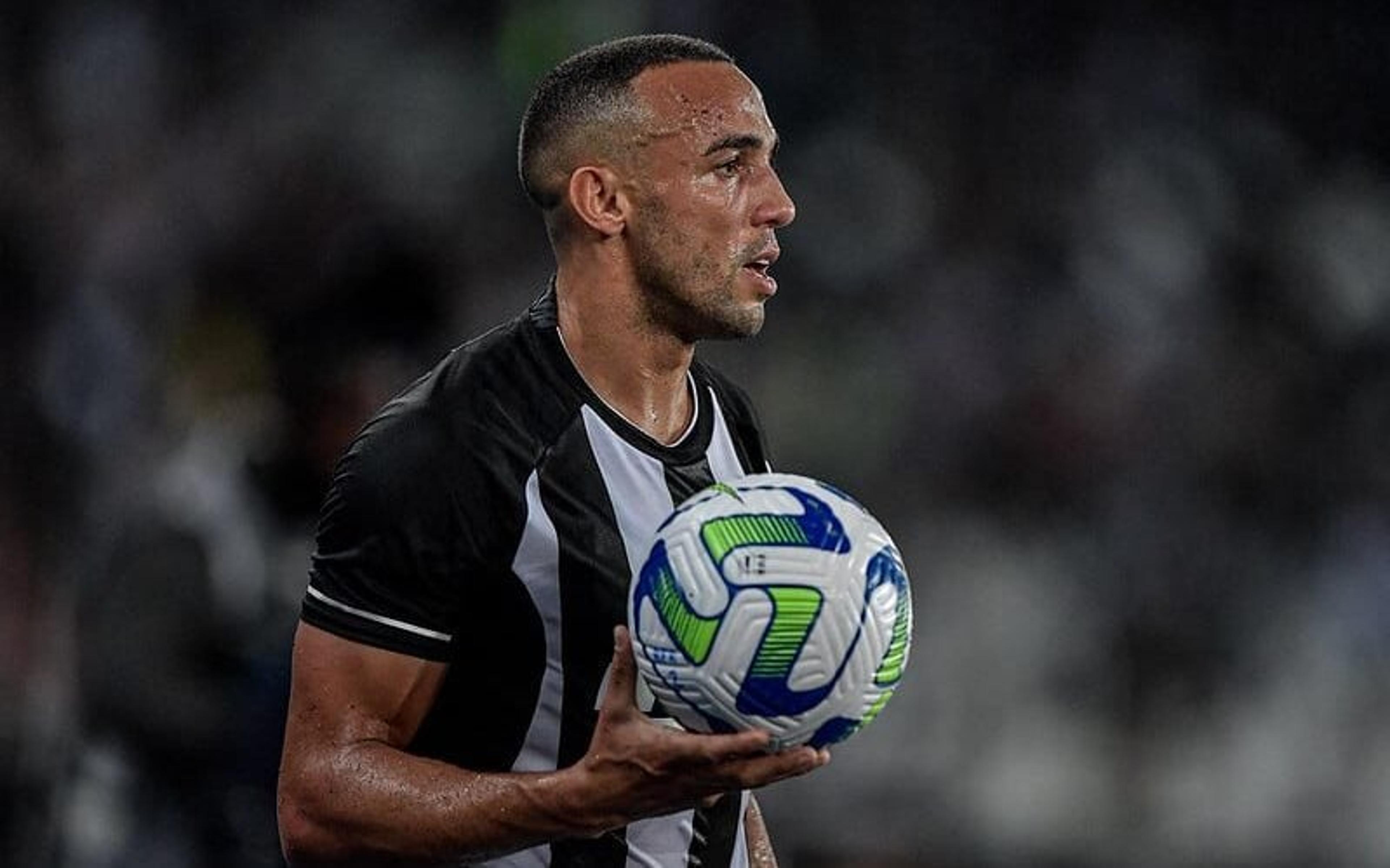 Marçal, do Botafogo, critica comemoração de Bruno Henrique e elogia Bruno Lage