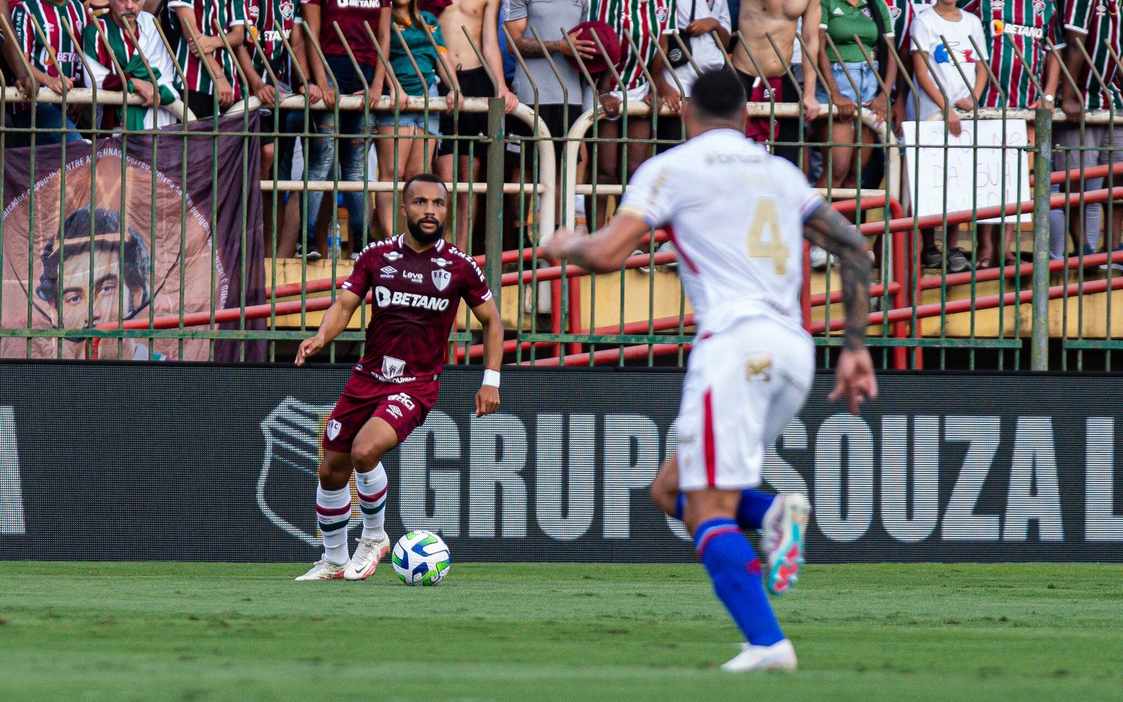 Fluminense terá o desfalque de Samuel Xavier no clássico contra o Vasco pelo Brasileirão