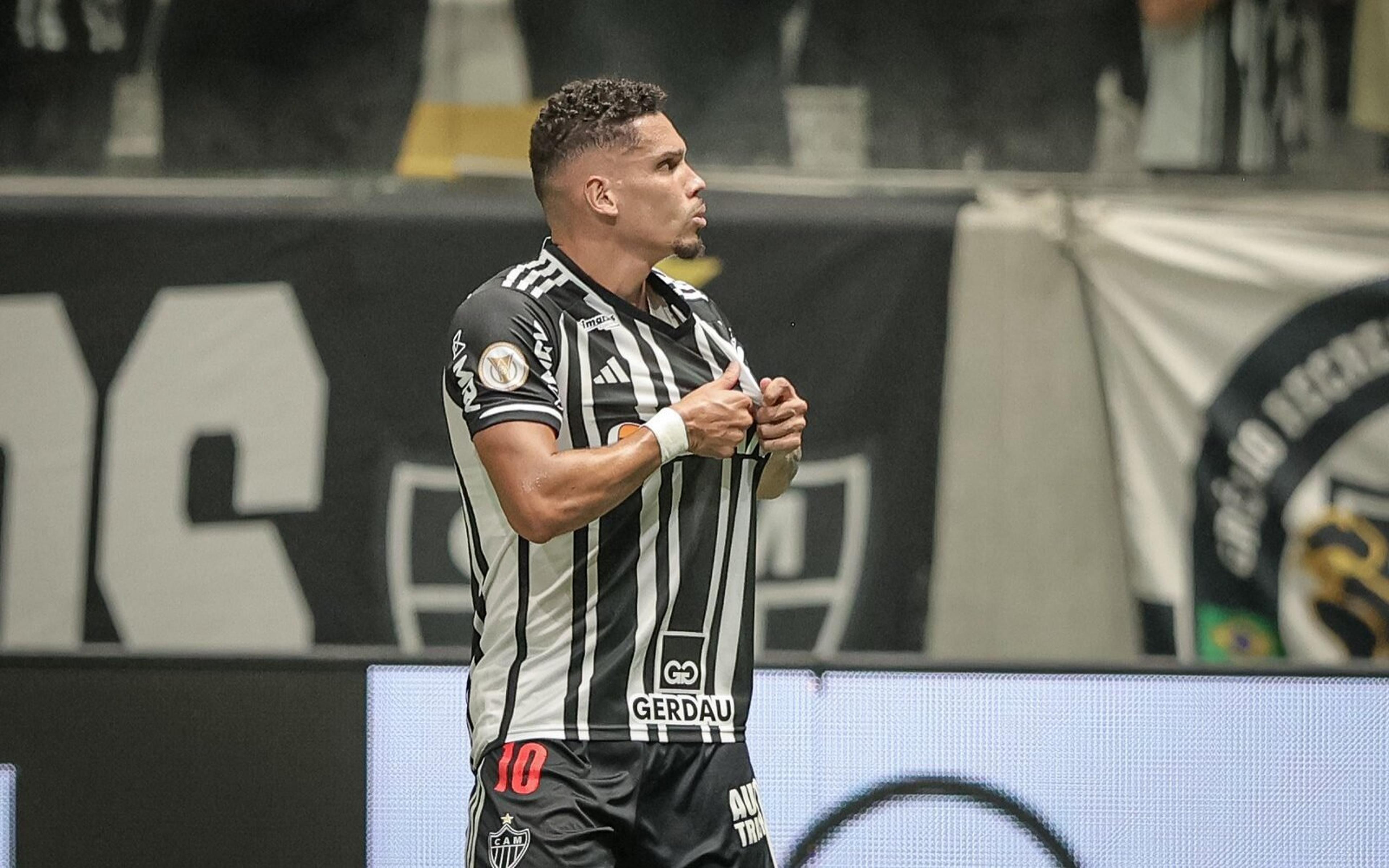 Paulinho vibra com fase artilheira no Atlético-MG e mira líderes do Brasileirão: ‘É daí para cima’