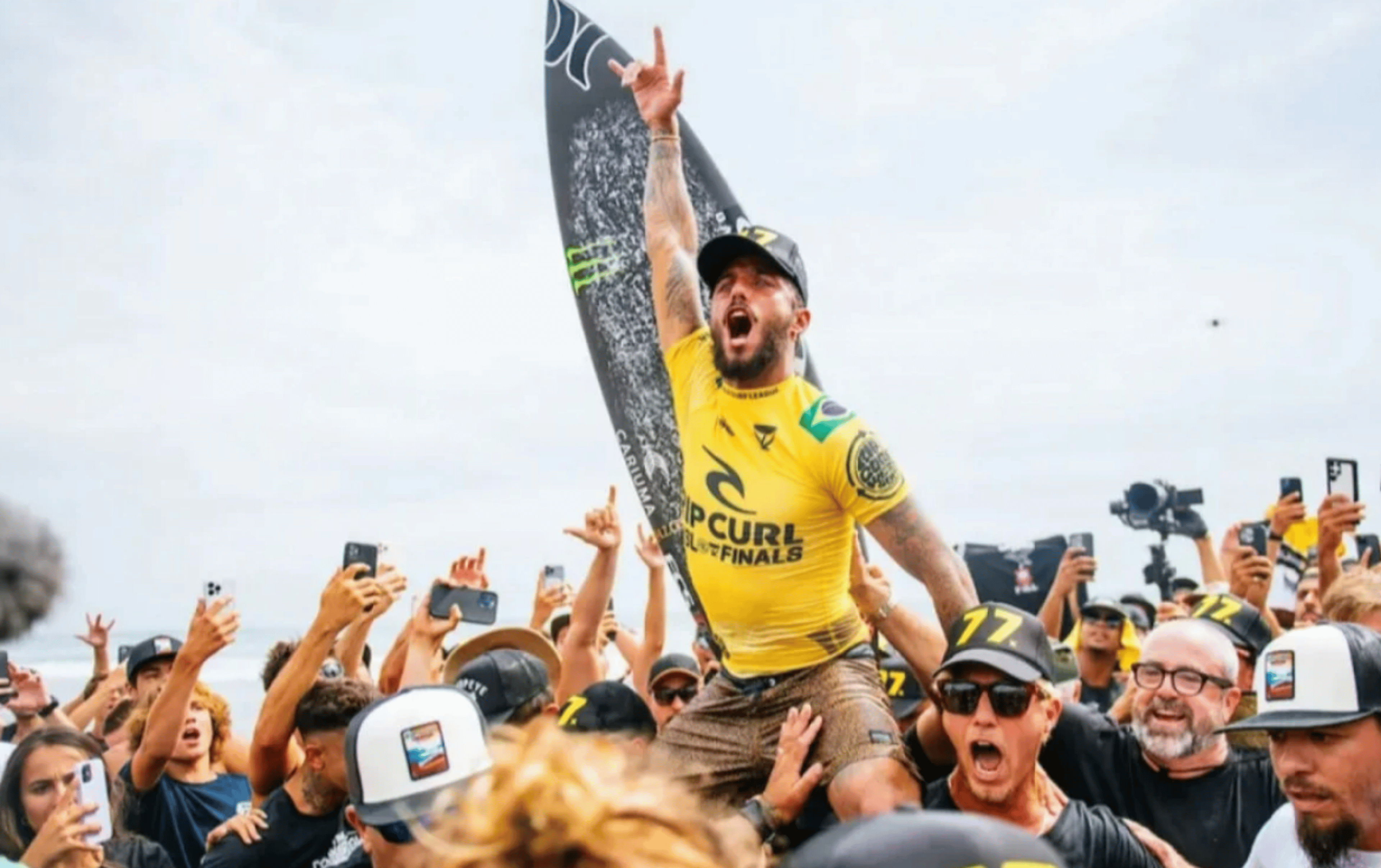 Os brasileiros campeões mundiais de surfe