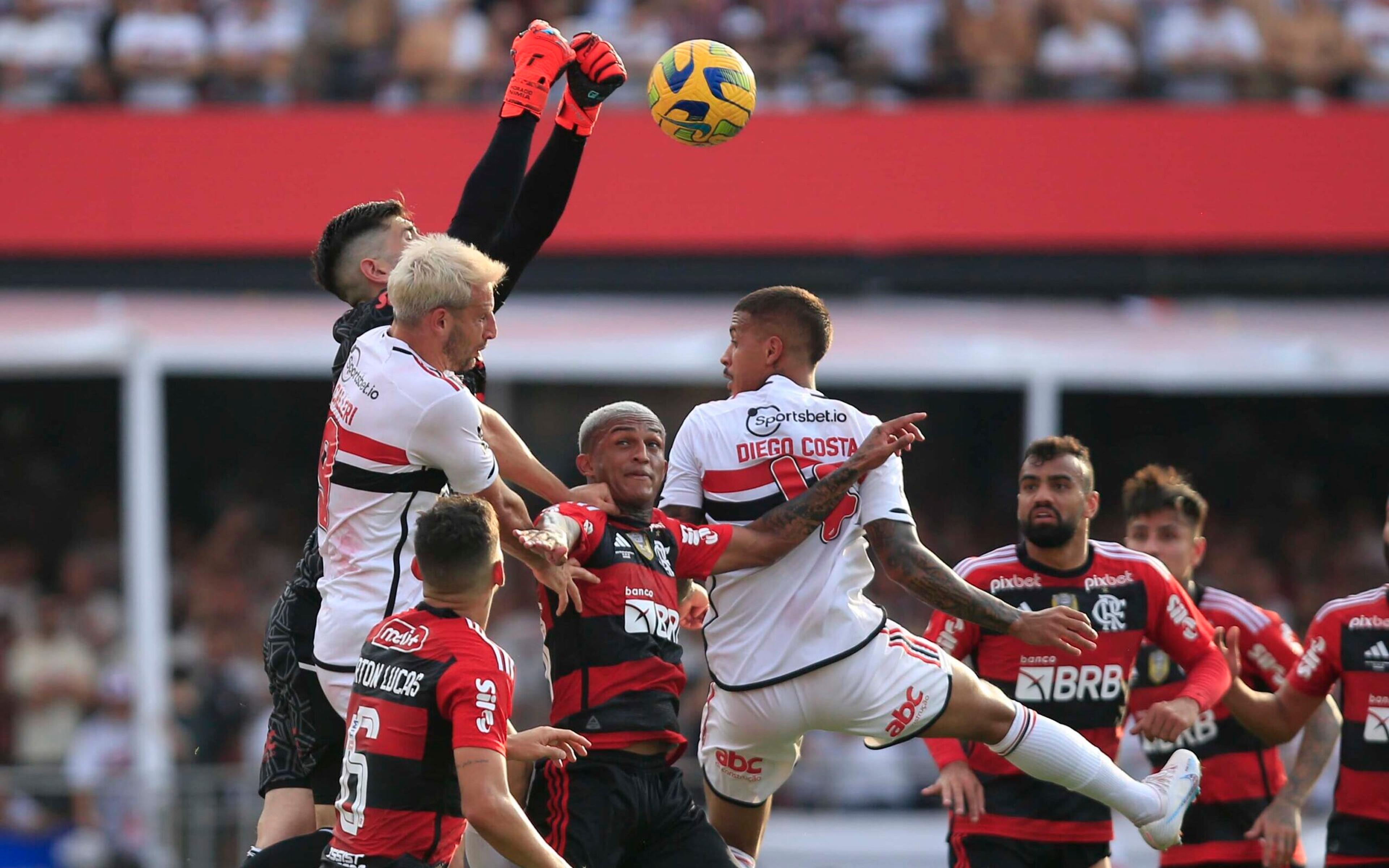 Premiação da Copa do Brasil: quanto o Flamengo deixa de ganhar com o vice?