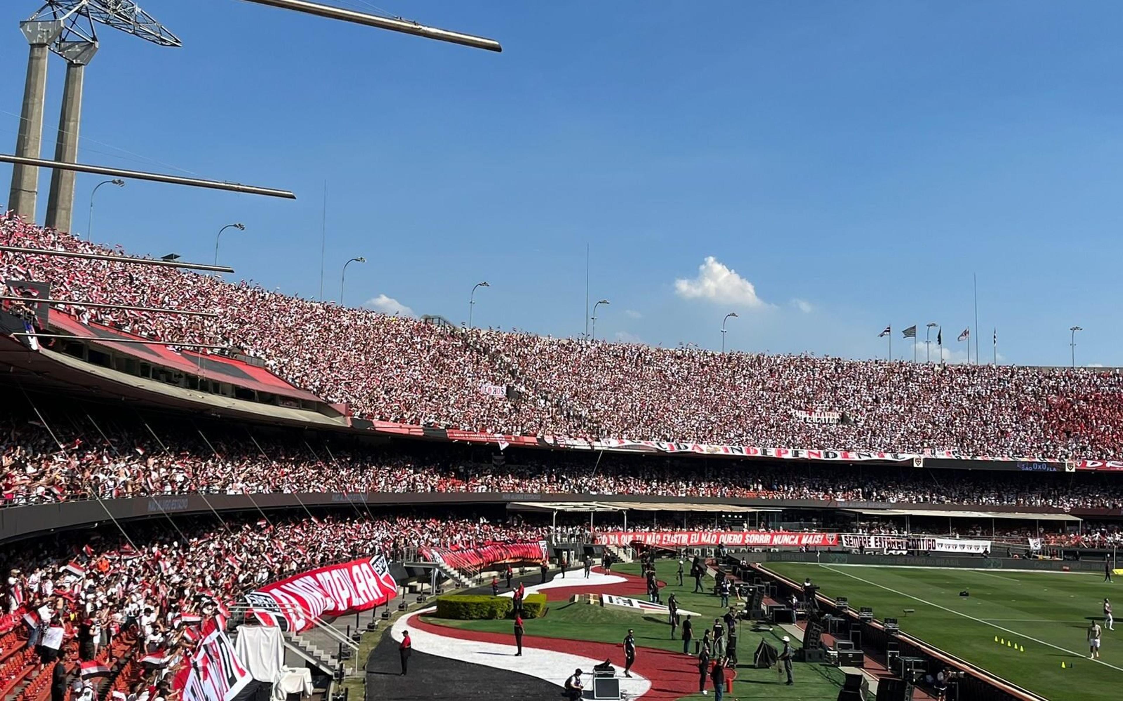 Público no Morumbi prova que São Paulo tem a torcida que conduz