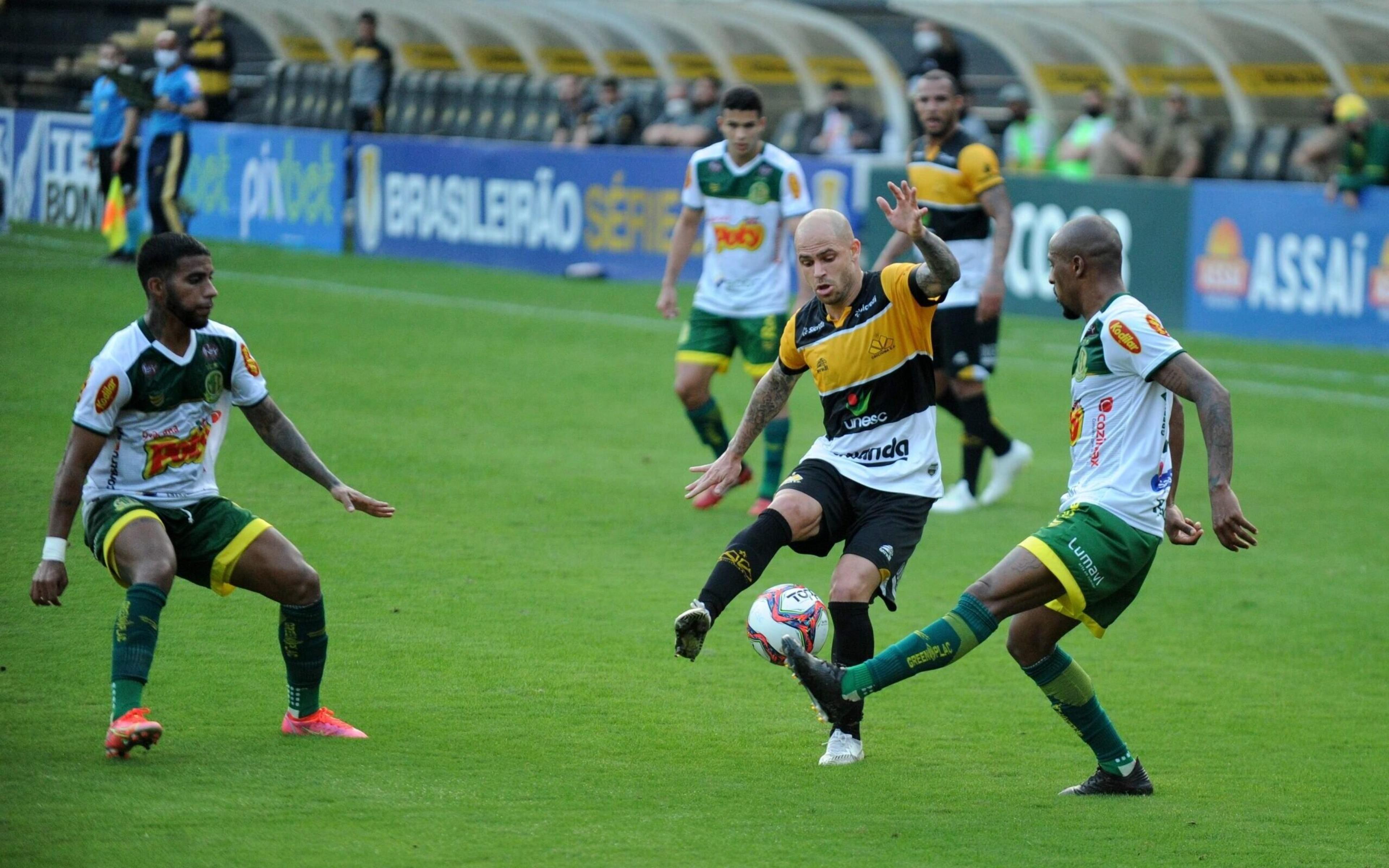 Criciúma x Mirassol: onde assistir ao vivo, horário e escalações do jogo pela Série B