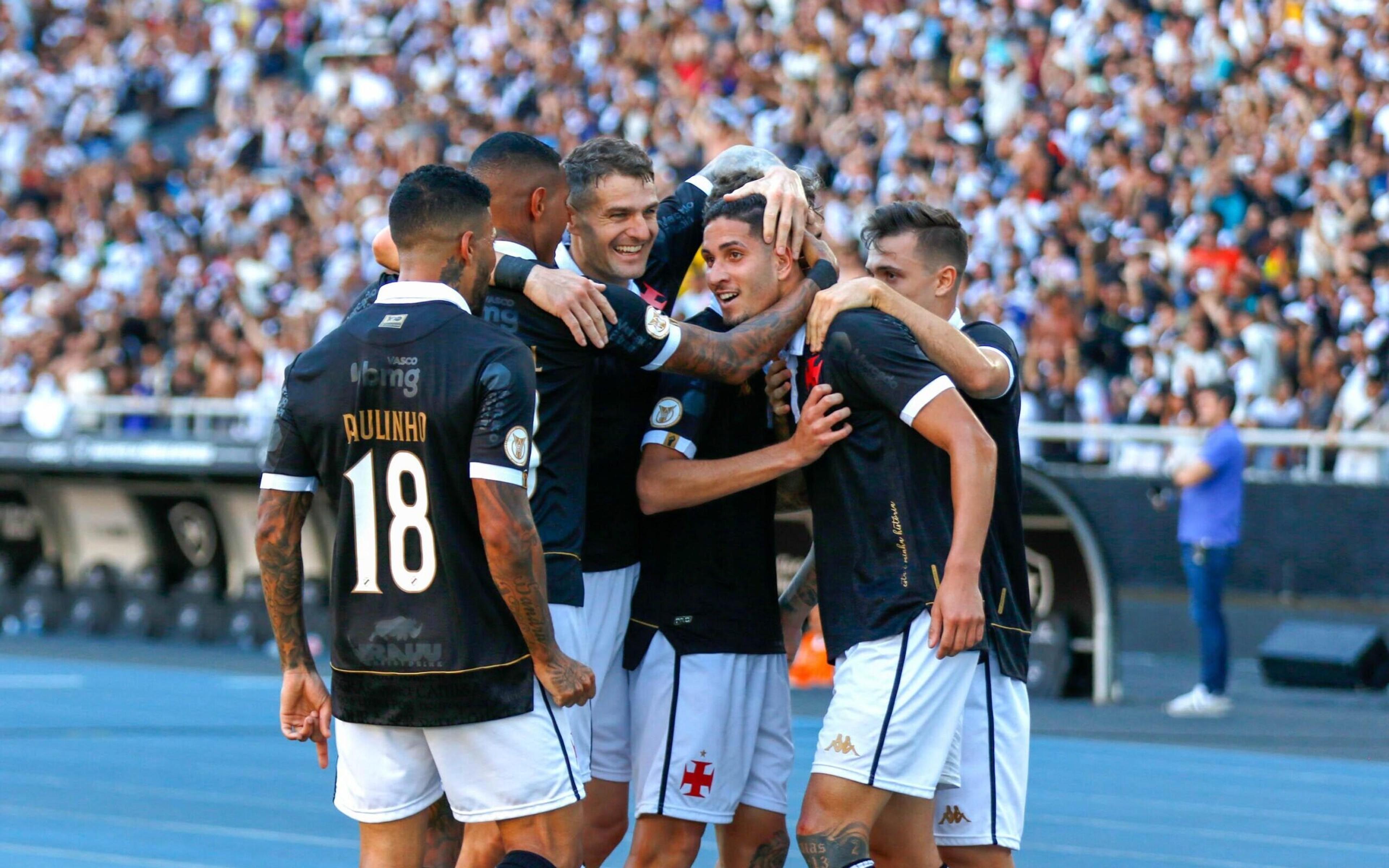 Vasco terá semana de preparação para voltar a jogar com torcida em São Januário