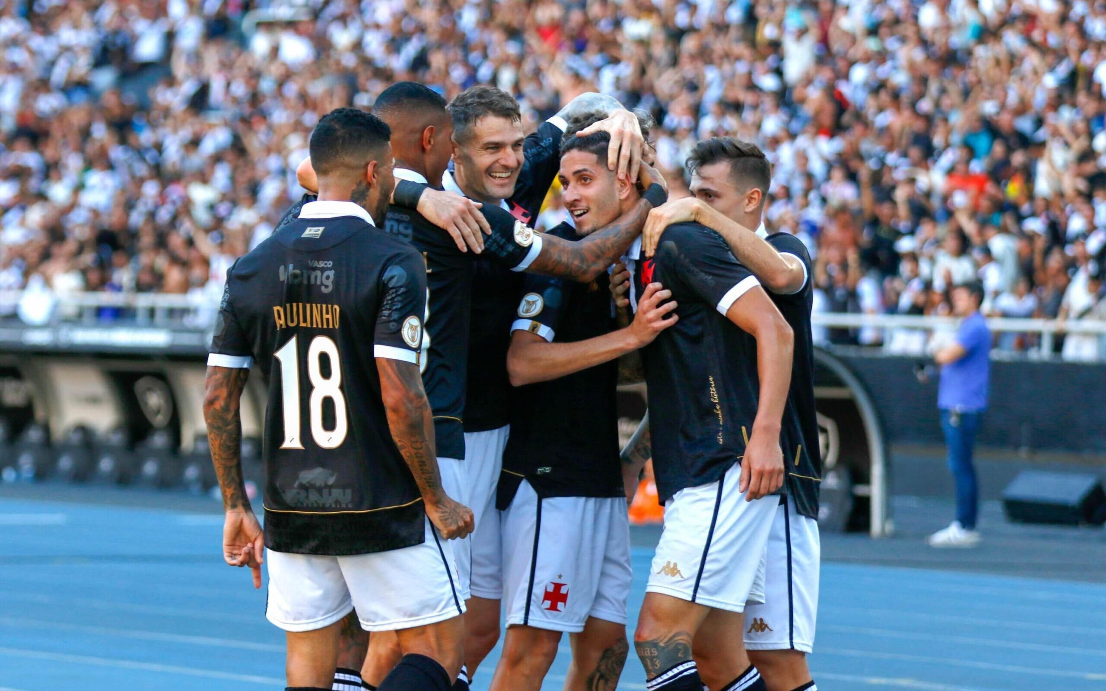 ATUAÇÕES: Gabriel Pec decide e recebe maior nota do Vasco em clássico contra o Fluminense