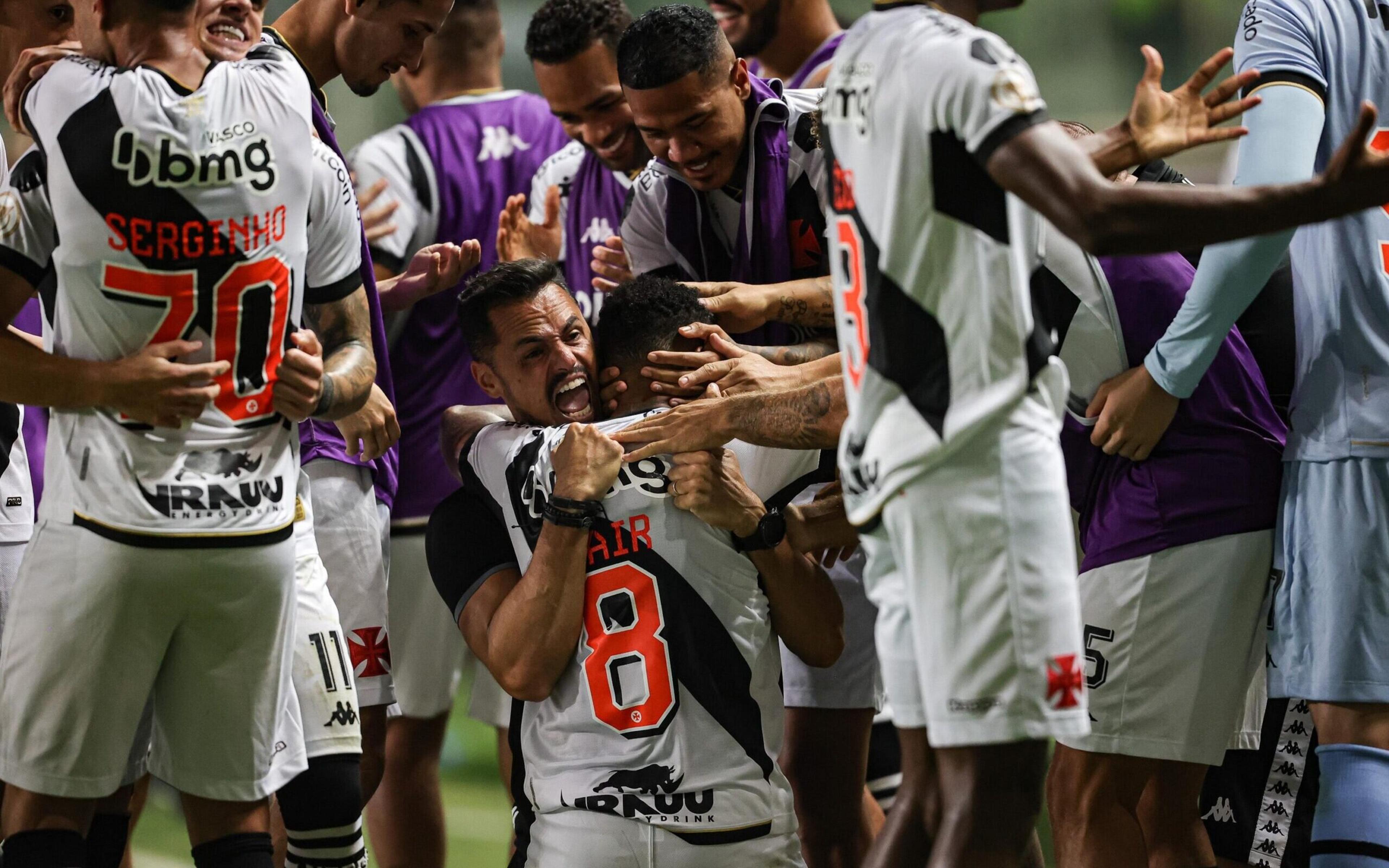 VÍDEO: veja os melhores momentos da vitória do Vasco sobre o América-MG pelo Brasileirão