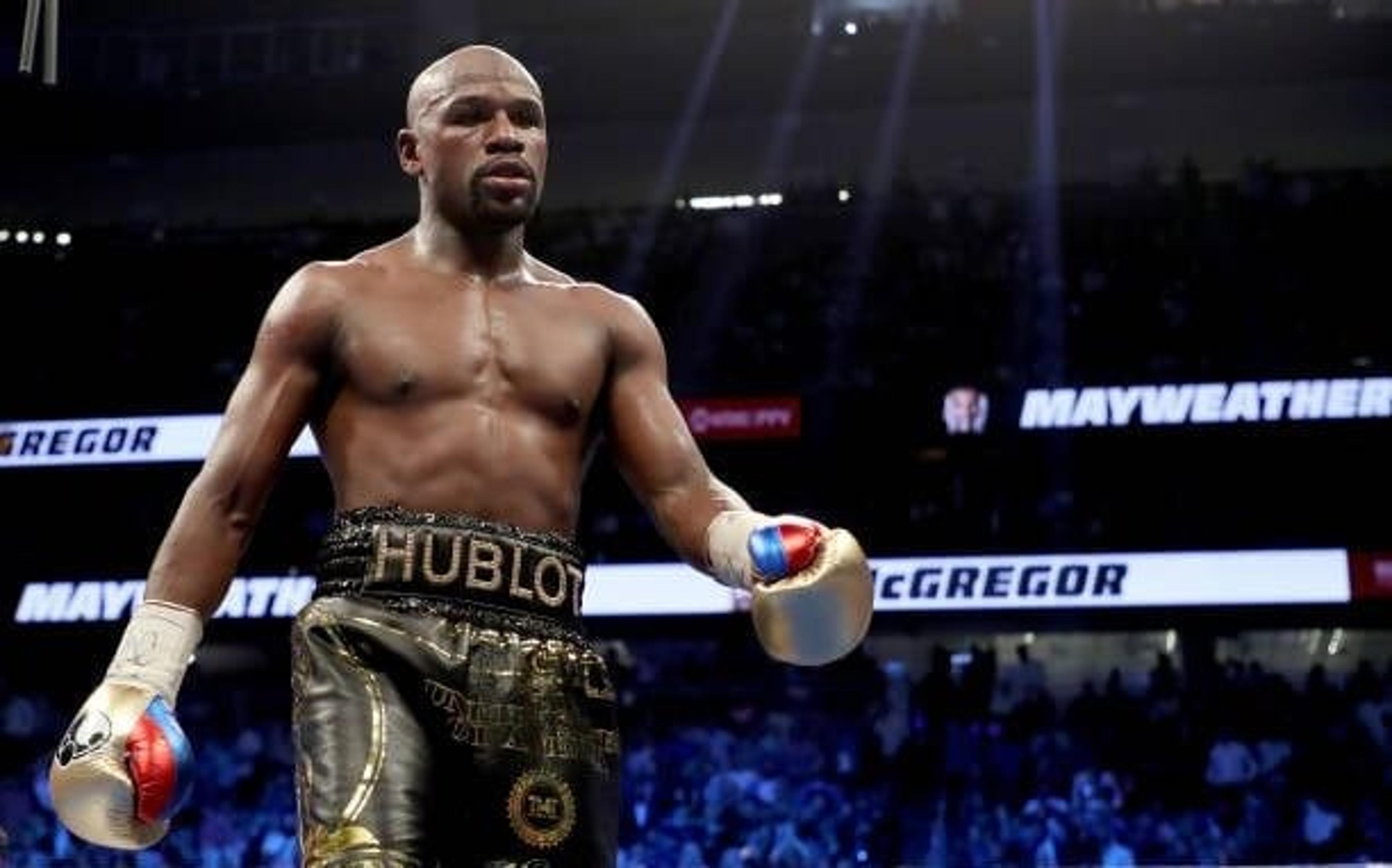 Qual é o tamanho da fortuna de Floyd Mayweather Jr., ex-boxeador?