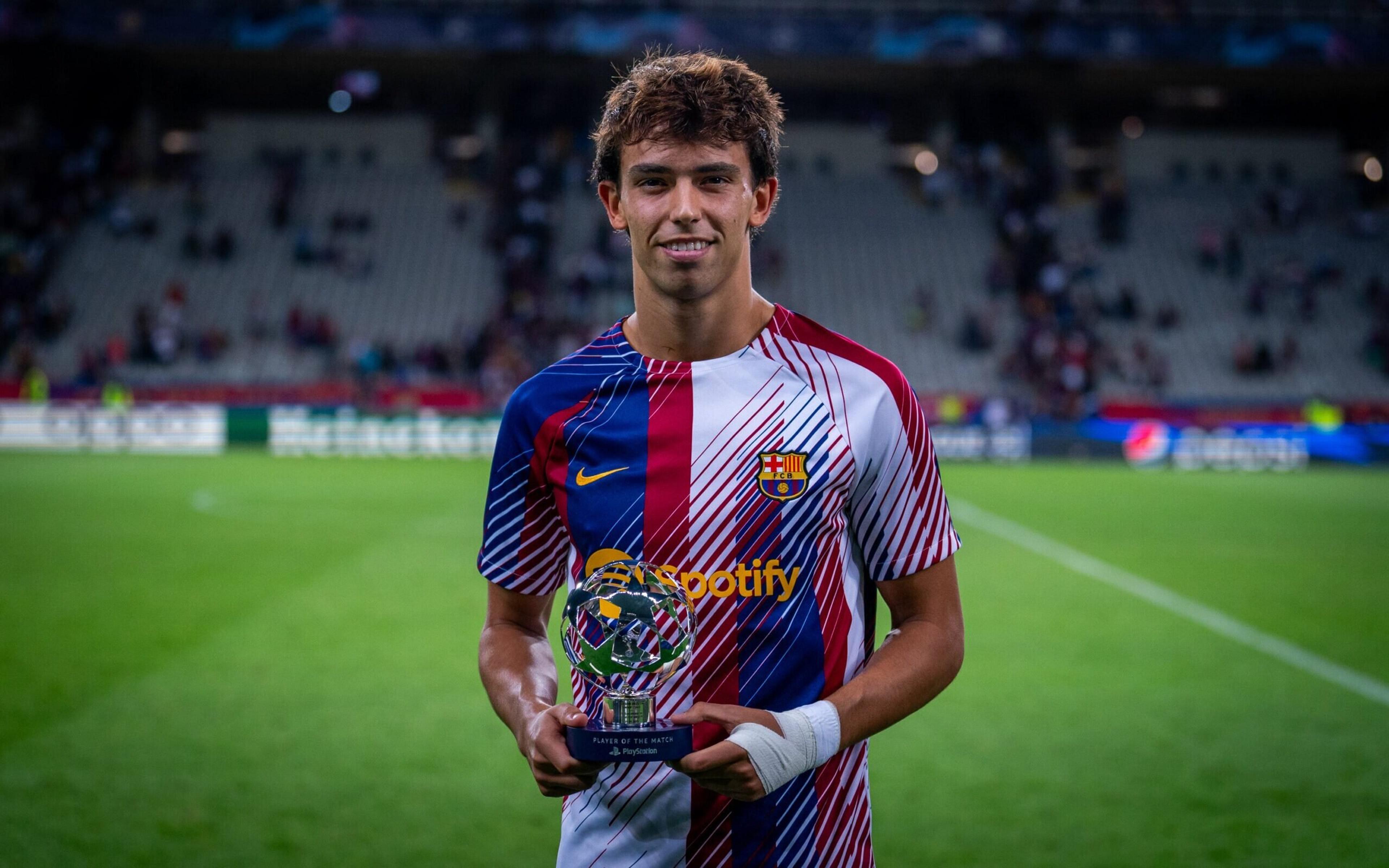 João Félix, do Barcelona, vence prêmio de melhor da semana na Champions: ‘Voltei a ser feliz’