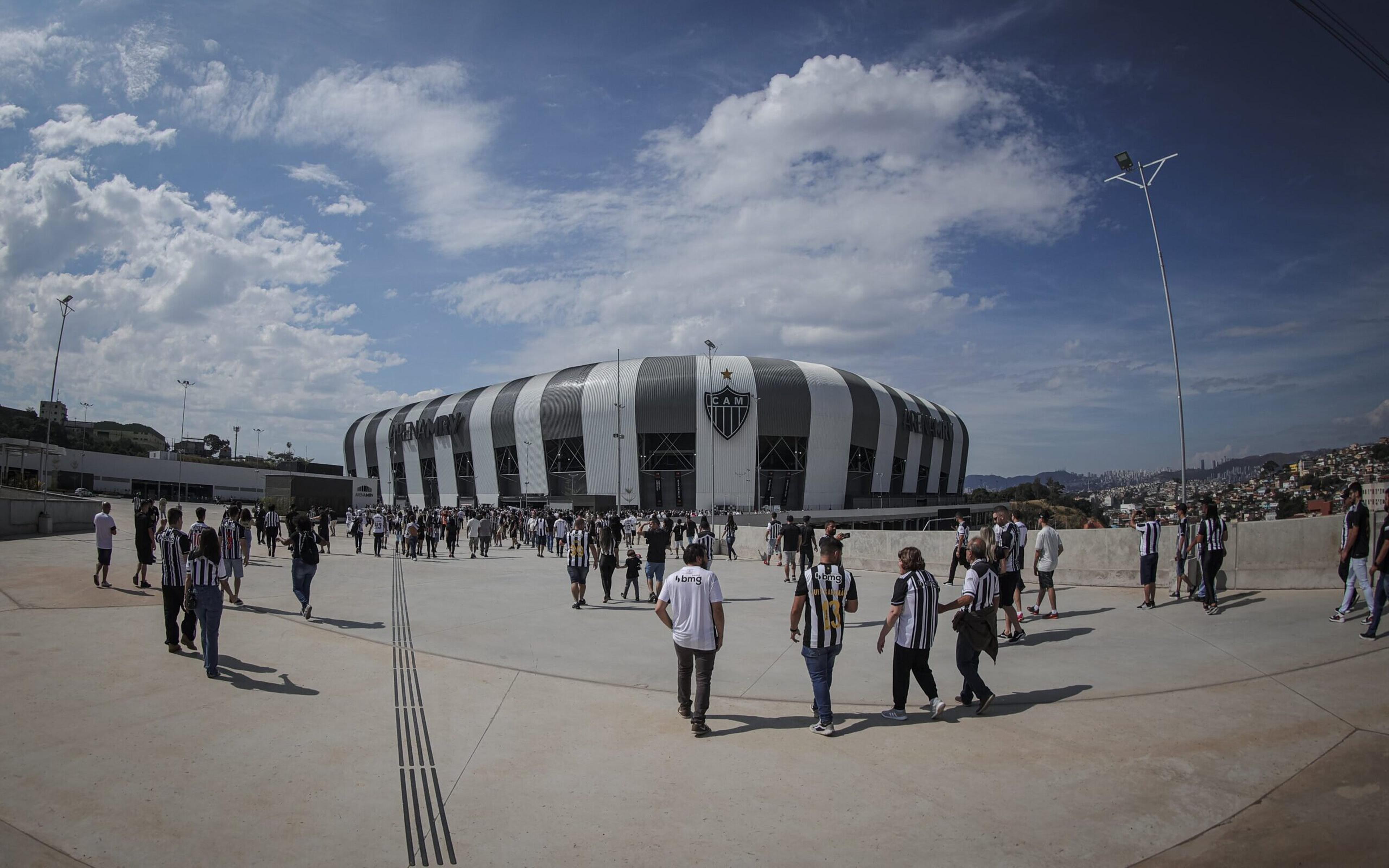 Atlético-MG é punido pelo STJD por drone em jogo contra o Santos