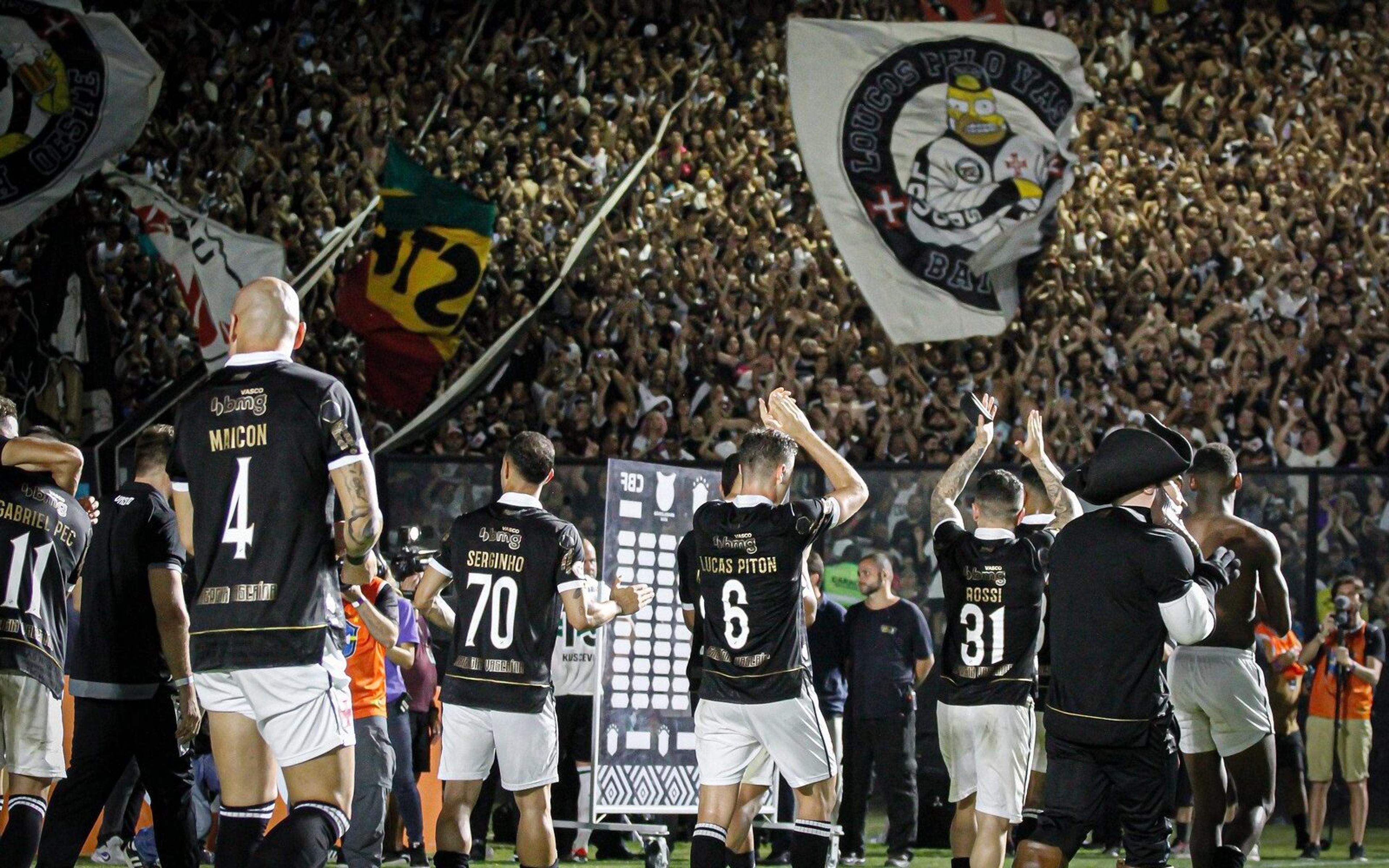 Vasco impulsiona receitas com apoio da torcida e prevê ‘melhor ano comercial da história’