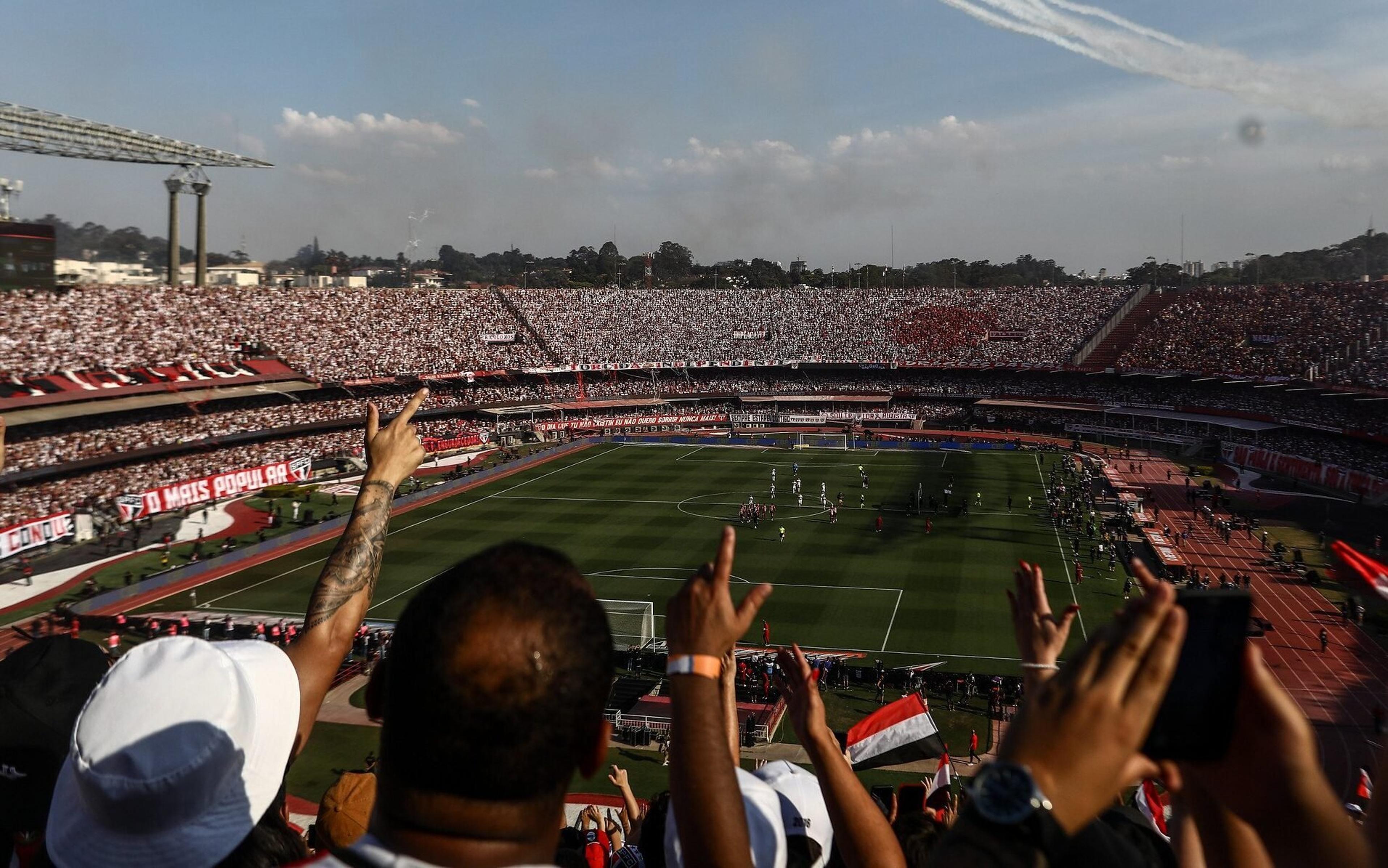 Sem Morumbi, São Paulo deve mandar jogo na casa de rival