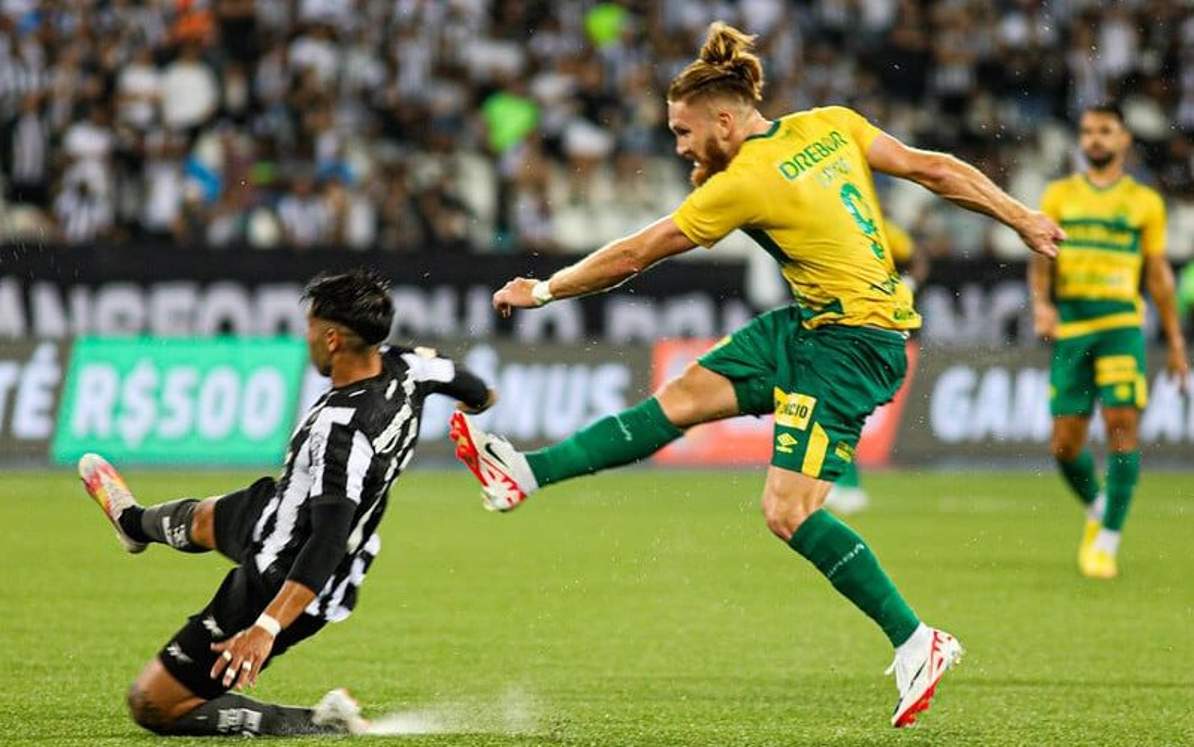 Botafogo x Cuiabá: CBF divulga áudio do VAR no gol de Pitta