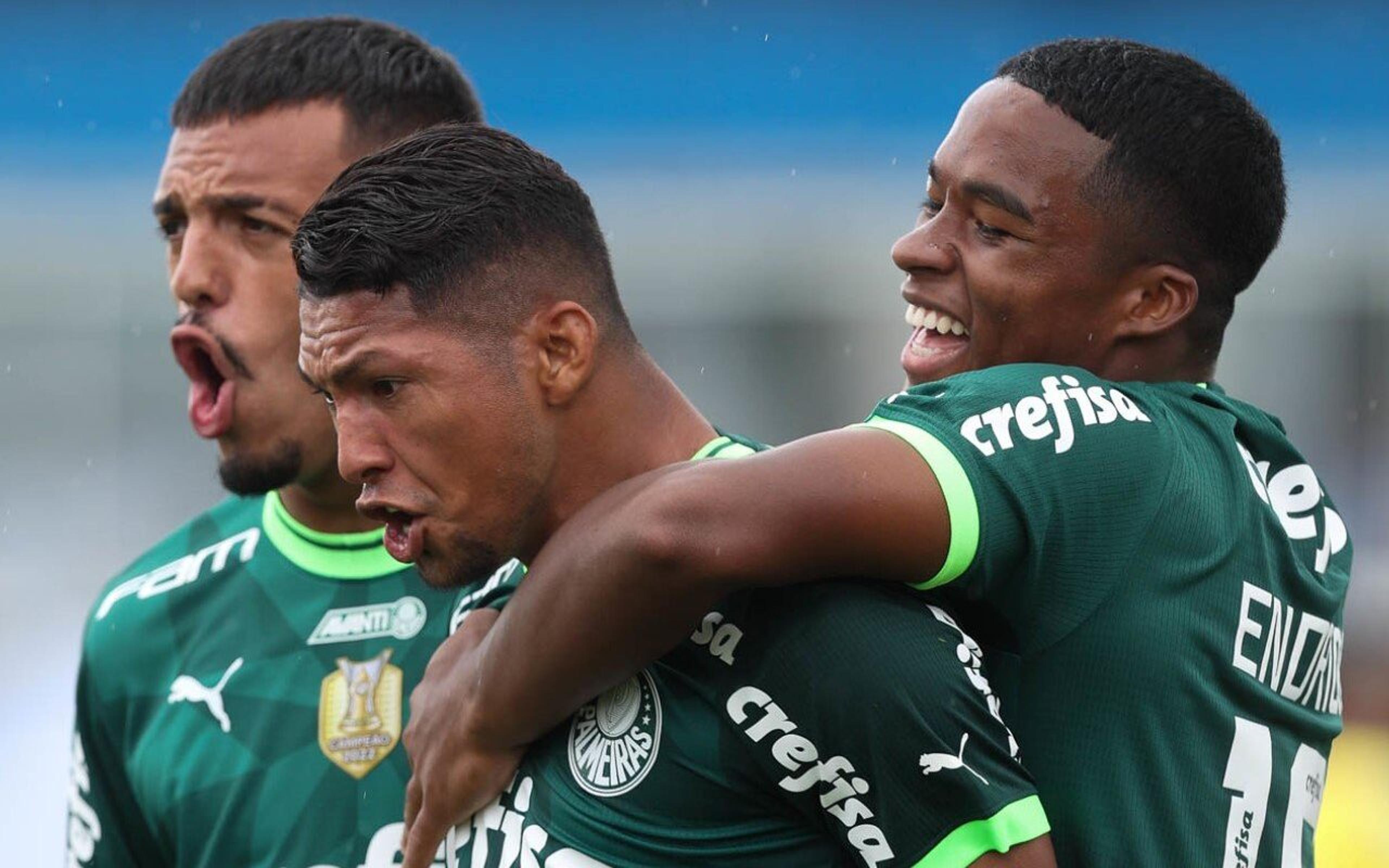 Contestados no Palmeiras, Rony e Gabriel Menino têm confiança de Abel para seguirem entre titulares