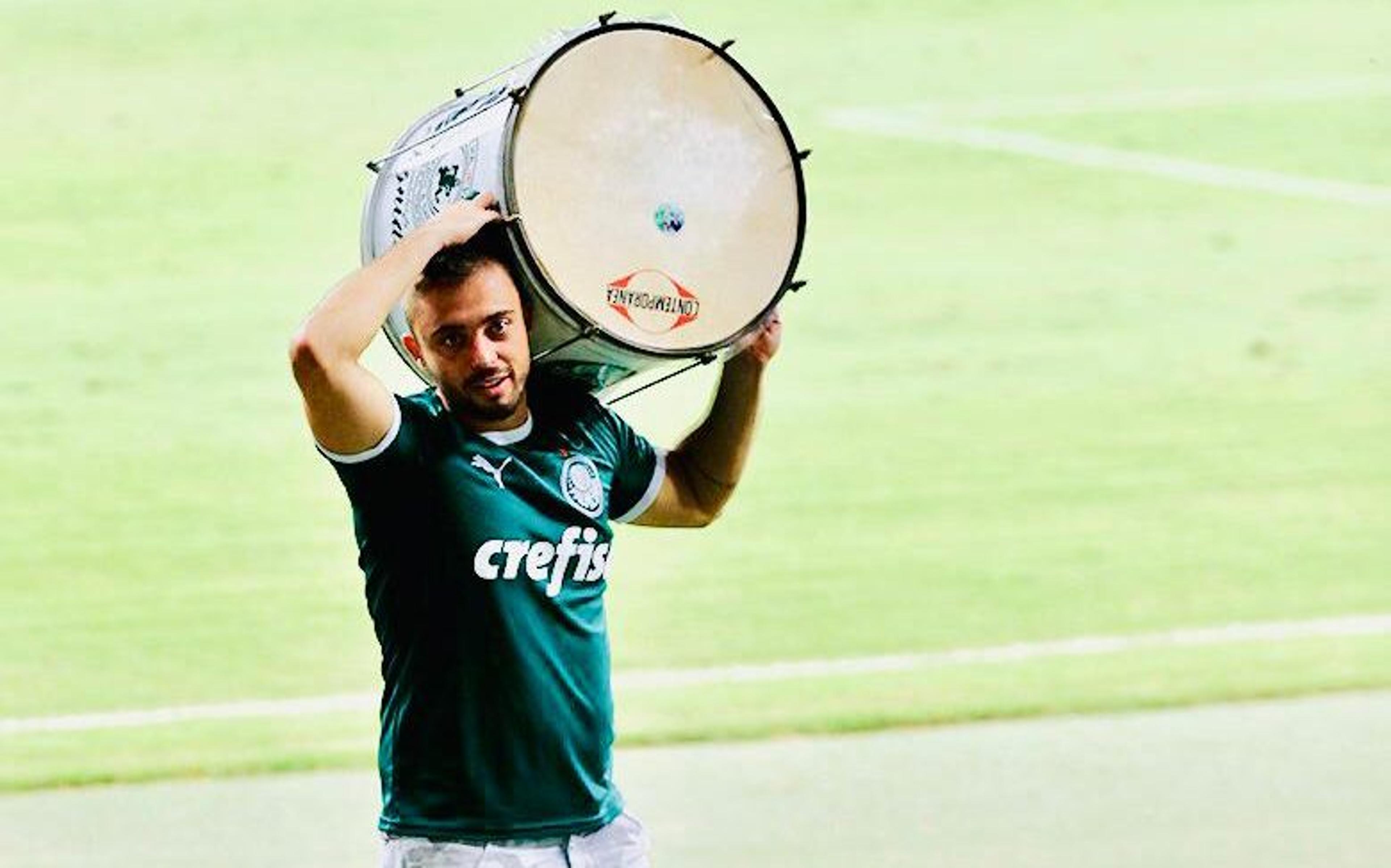 Quem é o conselheiro do Palmeiras que rompeu com Leila Pereira e viralizou na internet