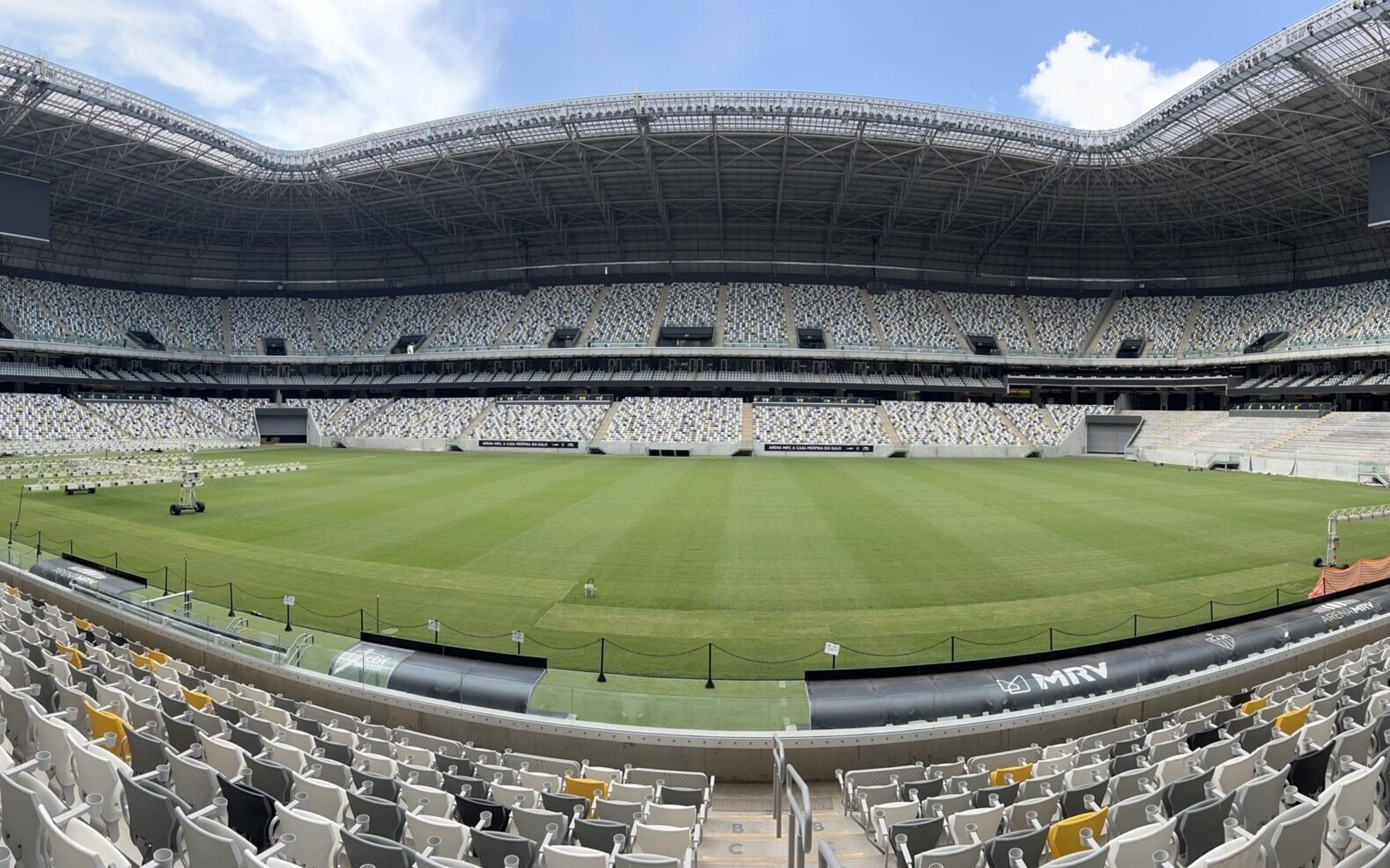 Atlético-MG recupera gramado da Arena MRV para clássico contra o Cruzeiro; veja fotos