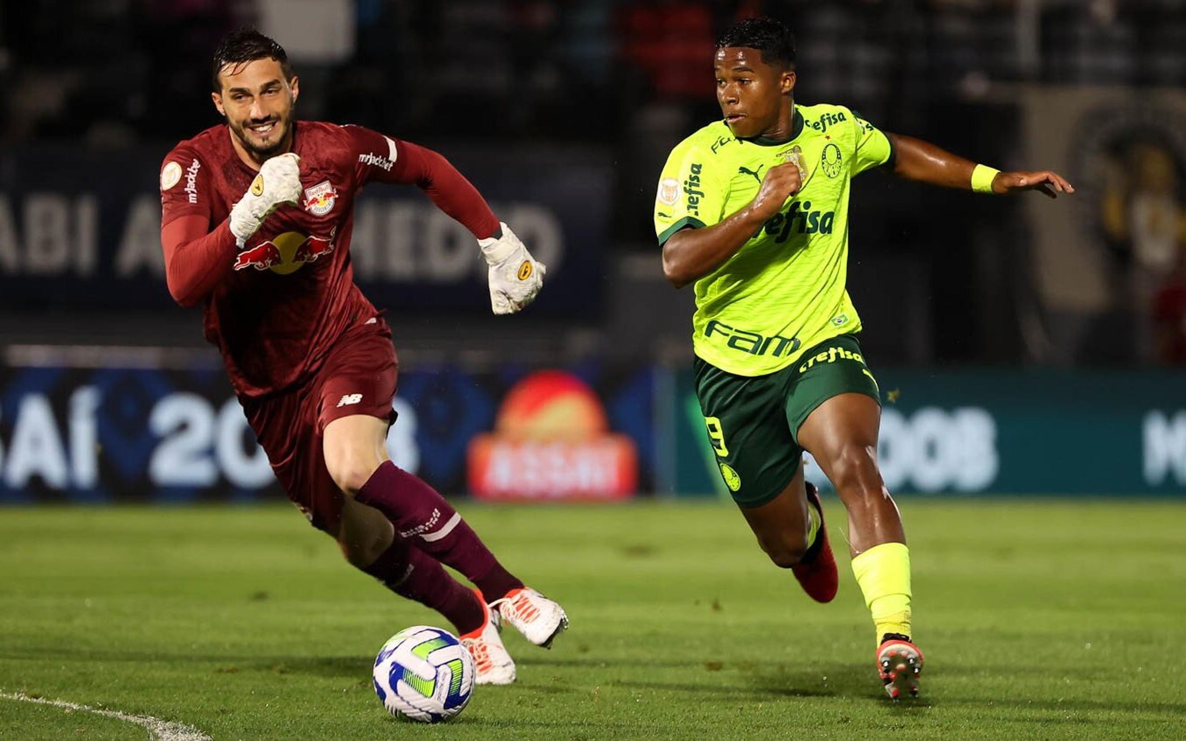 Preferido da torcida, Endrick ainda não atuou como titular do Palmeiras na Libertadores