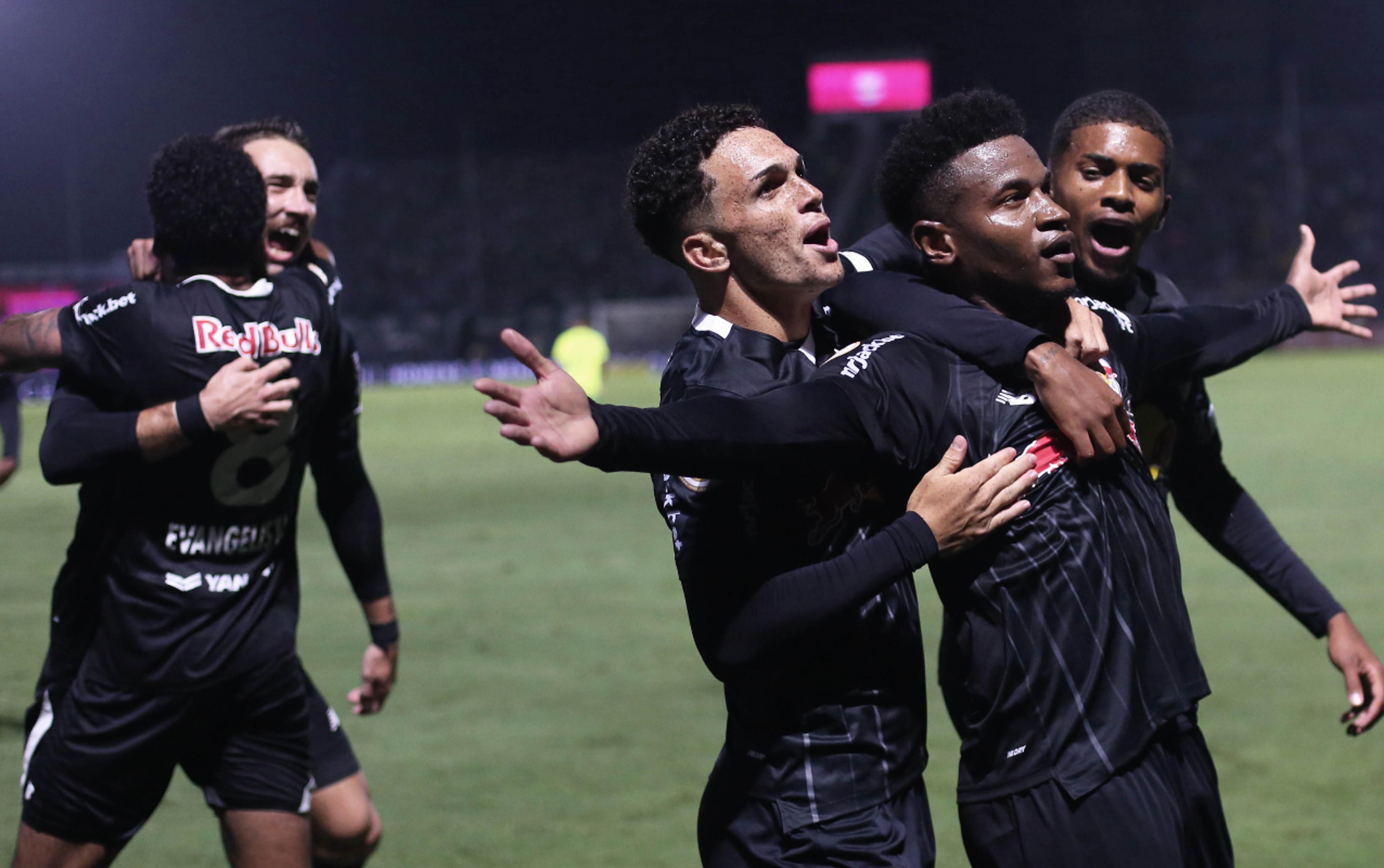 VÍDEO: Assista aos melhores momentos da vitória de virada do Bragantino sobre o Palmeiras