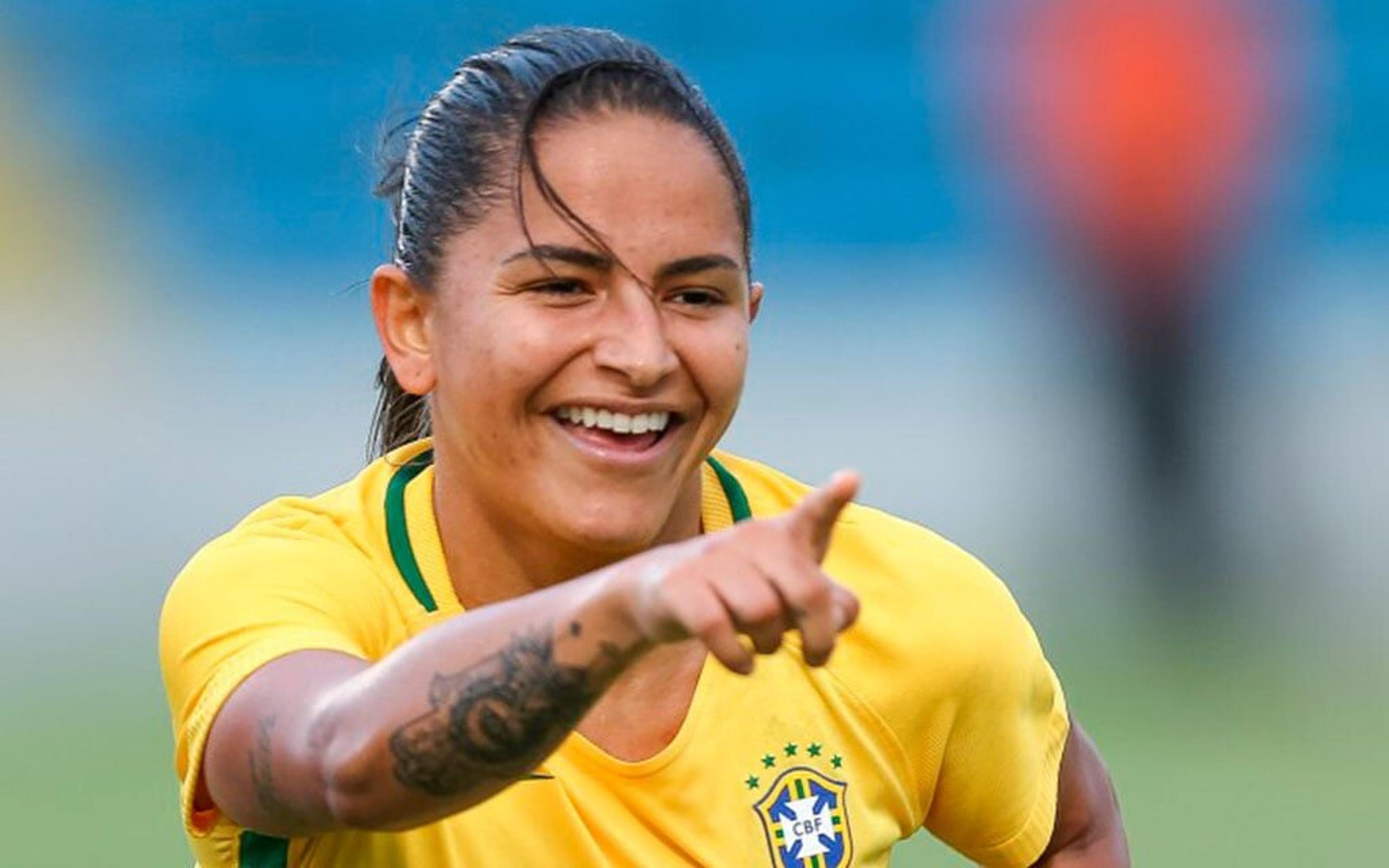 Brasil vence Canadá no reencontro de Cristiane e Marta e estreia de novo técnico