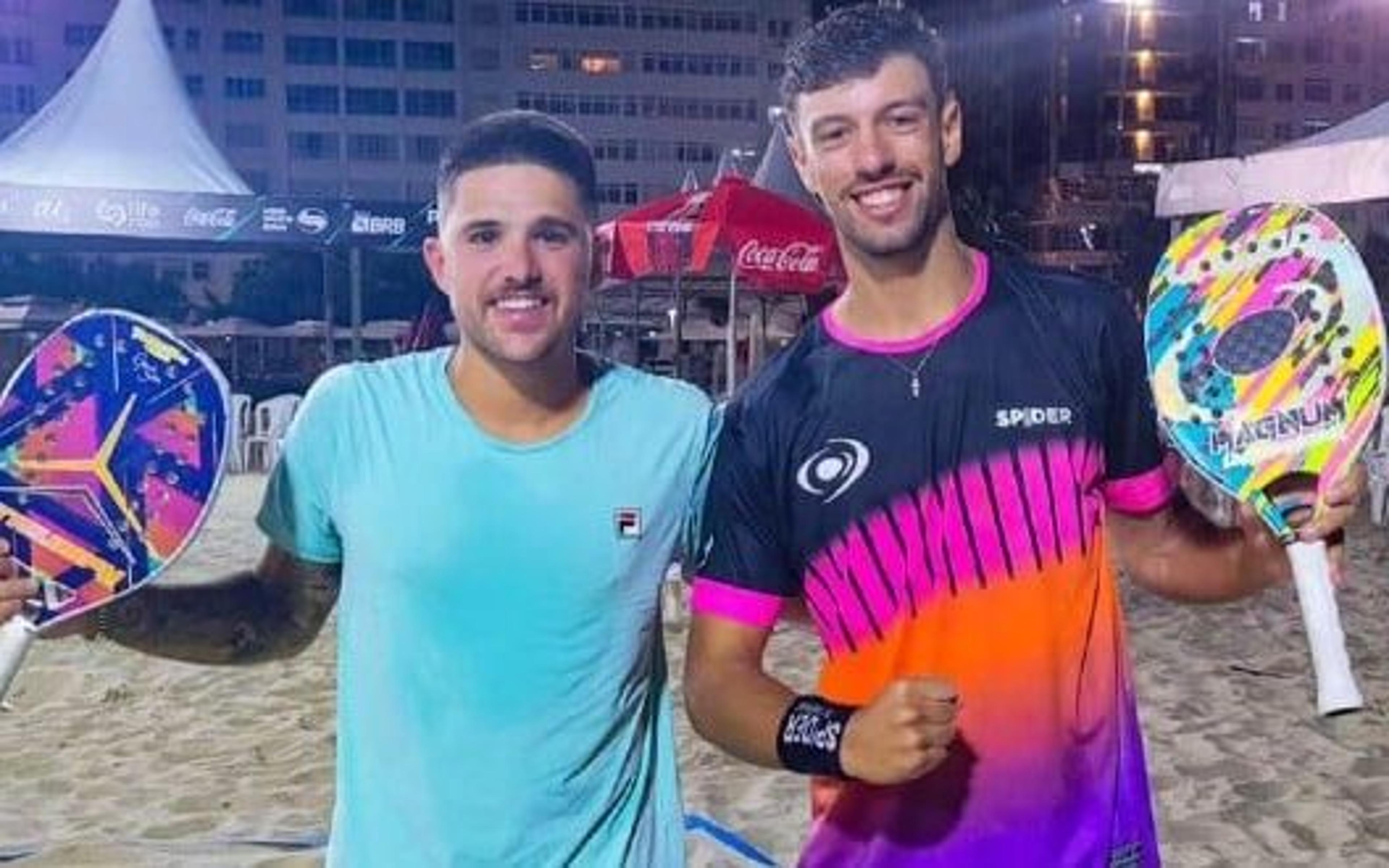 Gabriel Santos e Natã Porte derrubam duplas favoritas e vai à semi no Rio de Janeiro