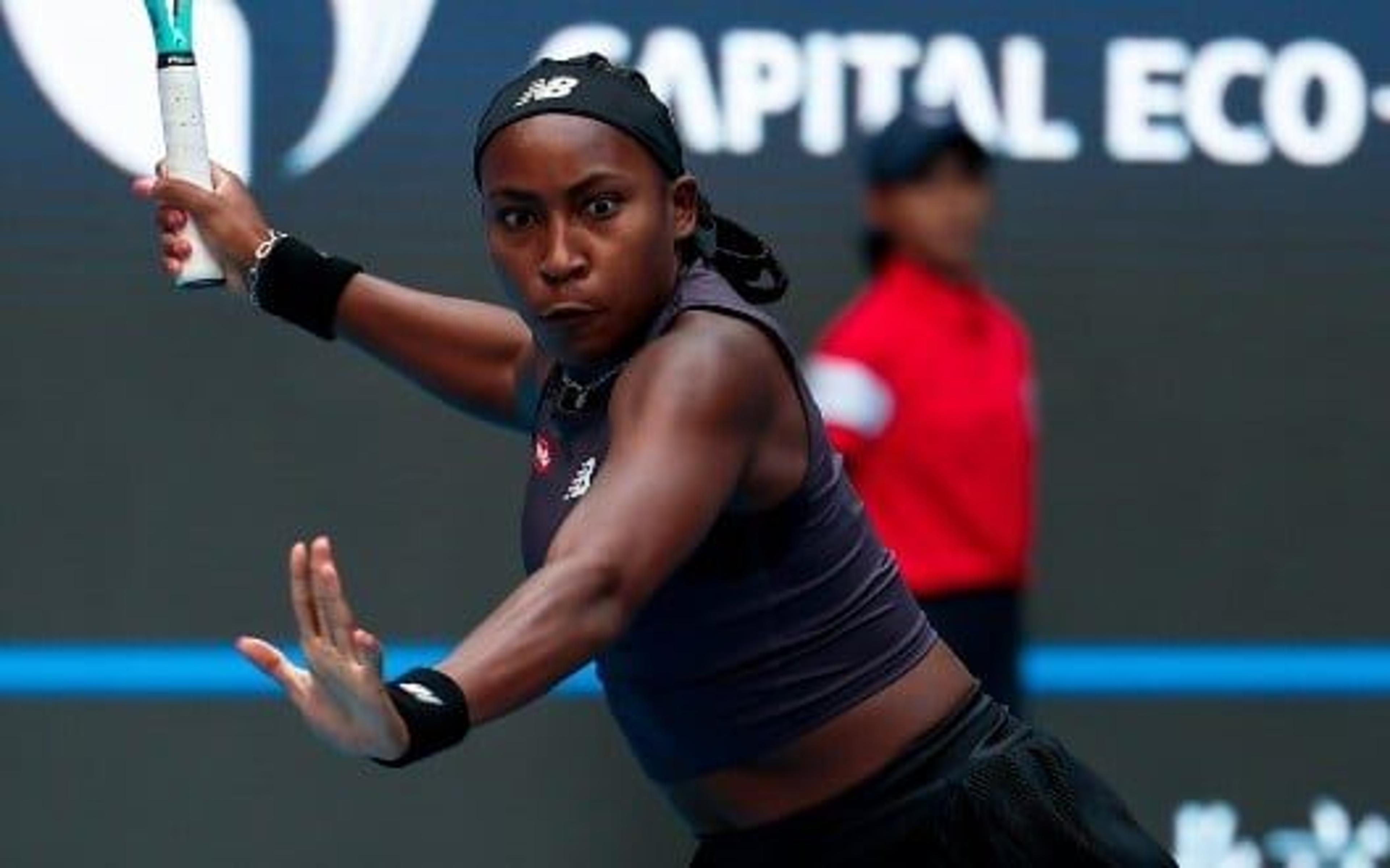 Gauff vence batalha de 3h e vai às oitavas em Pequim