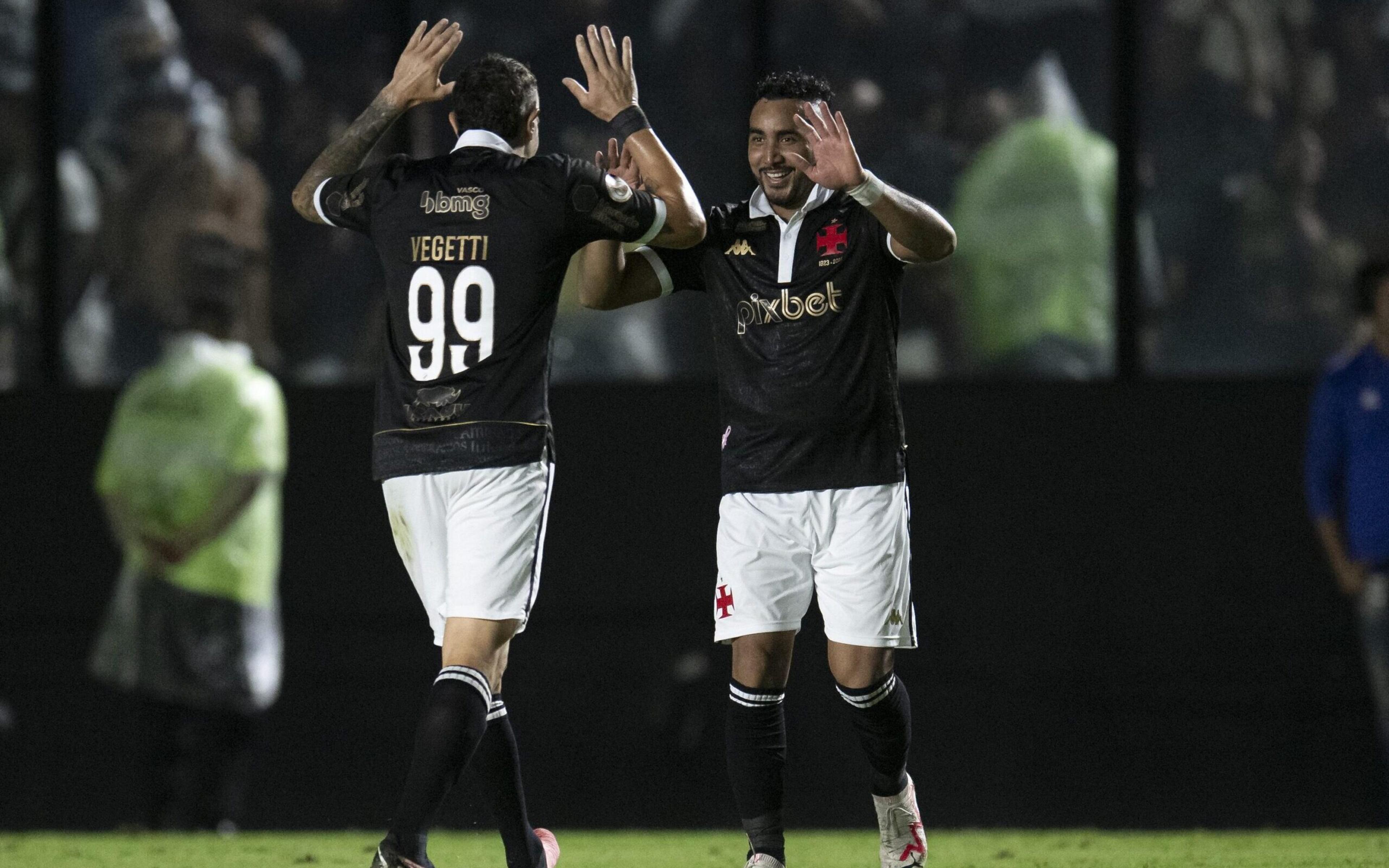 Payet desencanta, Vasco vence o Fortaleza e dorme fora da zona de rebaixamento; veja o resultado