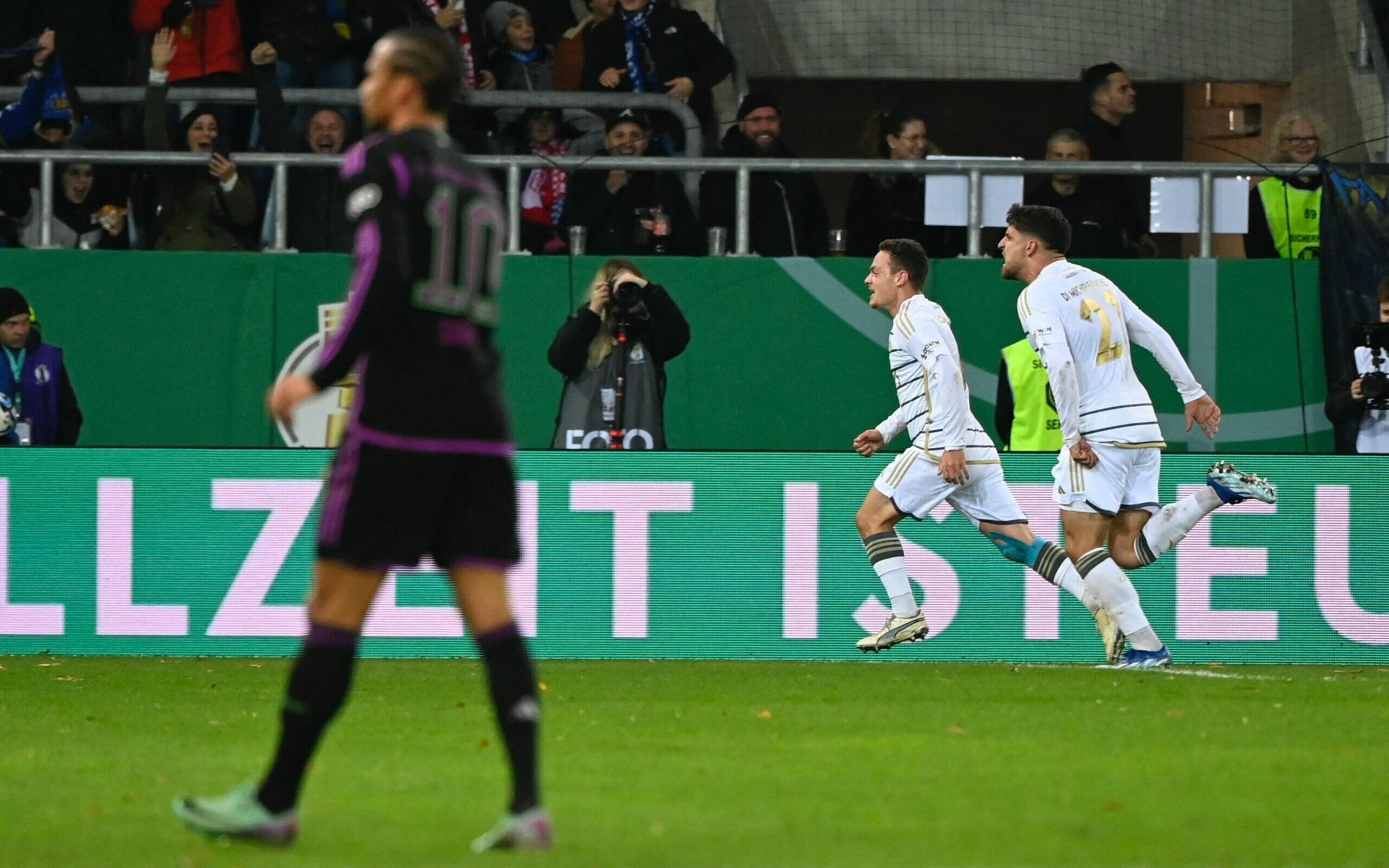 Bayern de Munique faz vexame e Leverkusen goleia… Os resultados do dia na Copa da Alemanha