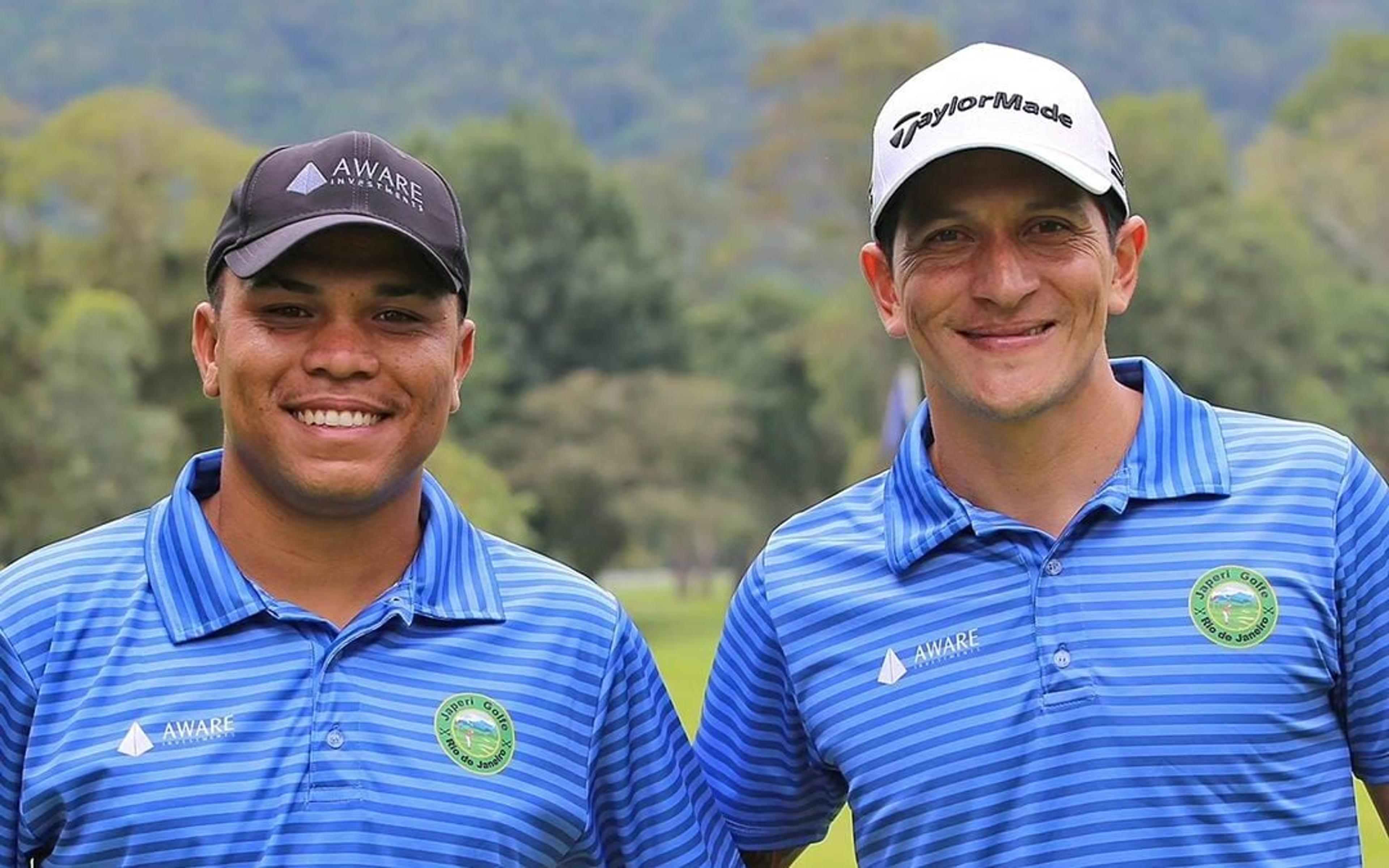 Germán Cano, do Fluminense, faz doação para projeto social de golfe, em Japeri