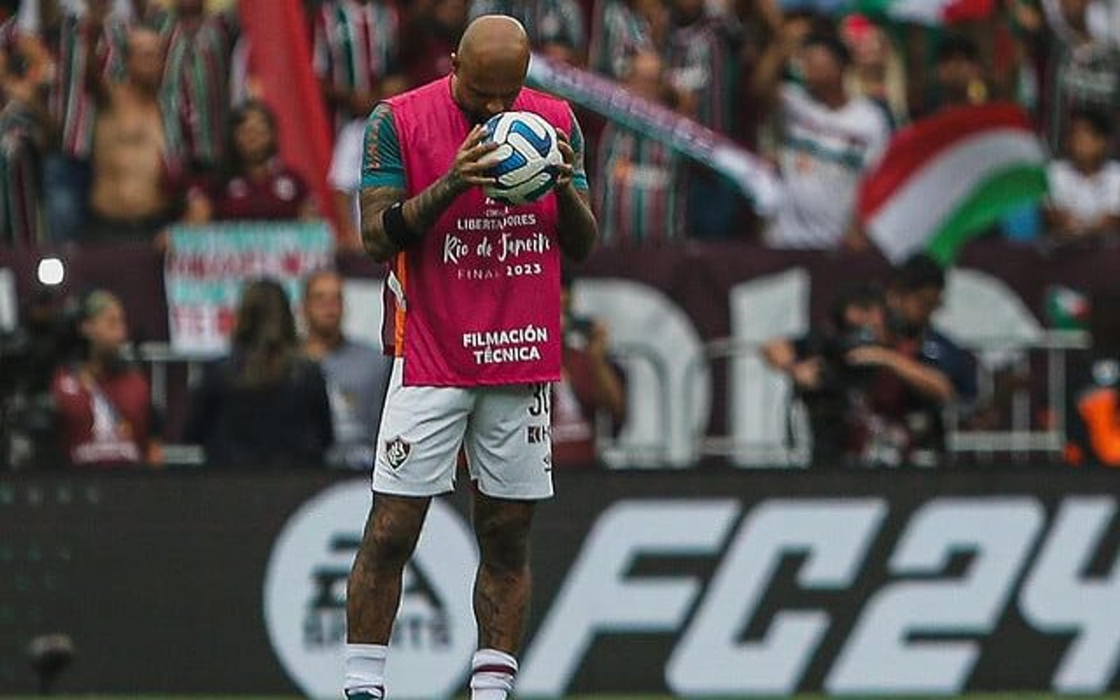 Felipe Melo comenta papel de líder no Fluminense e revela qual Libertadores teve mais emoção