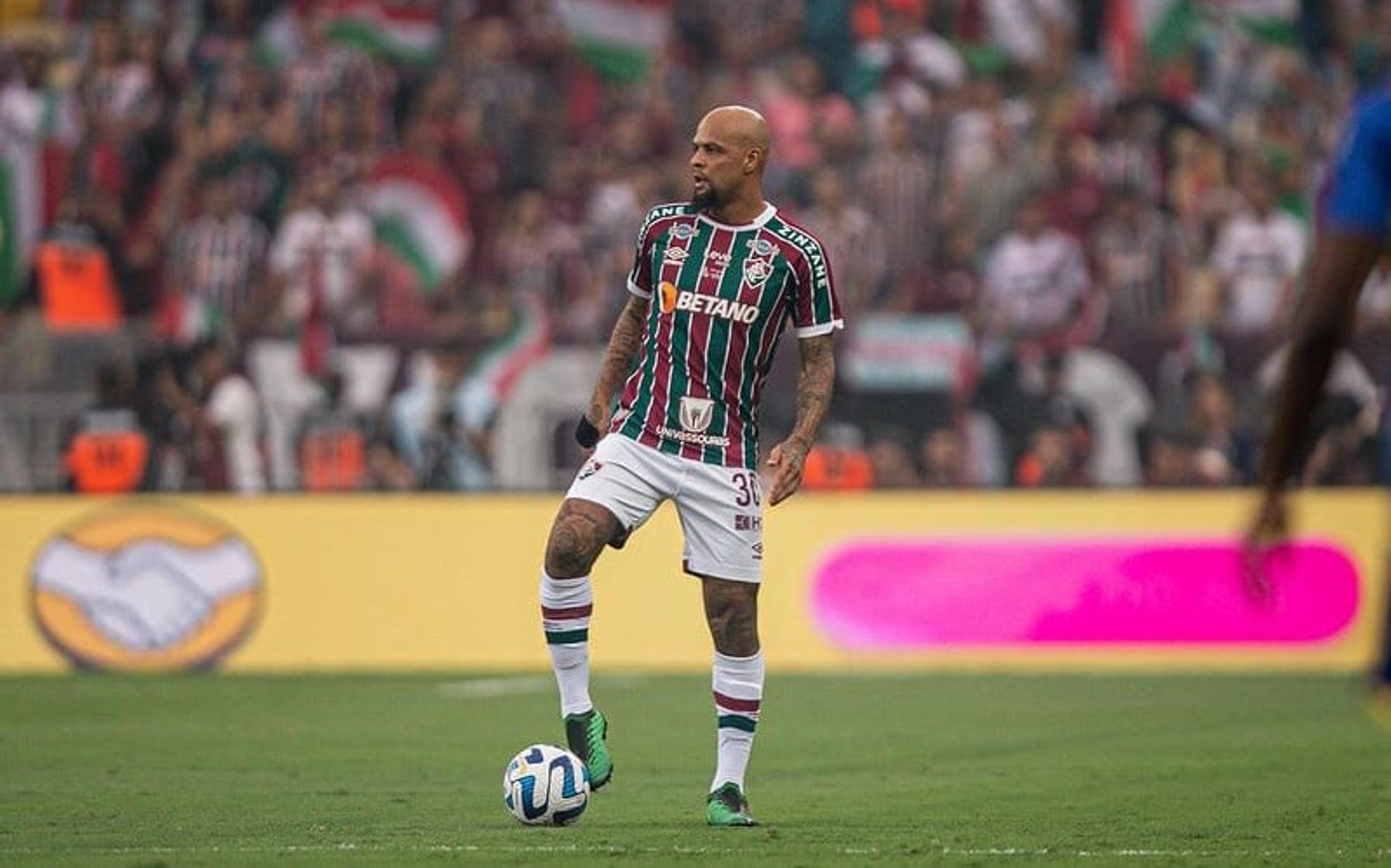 Felipe Melo ‘glorifica’ título do Fluminense na Copa Libertadores e faz dedicação especial