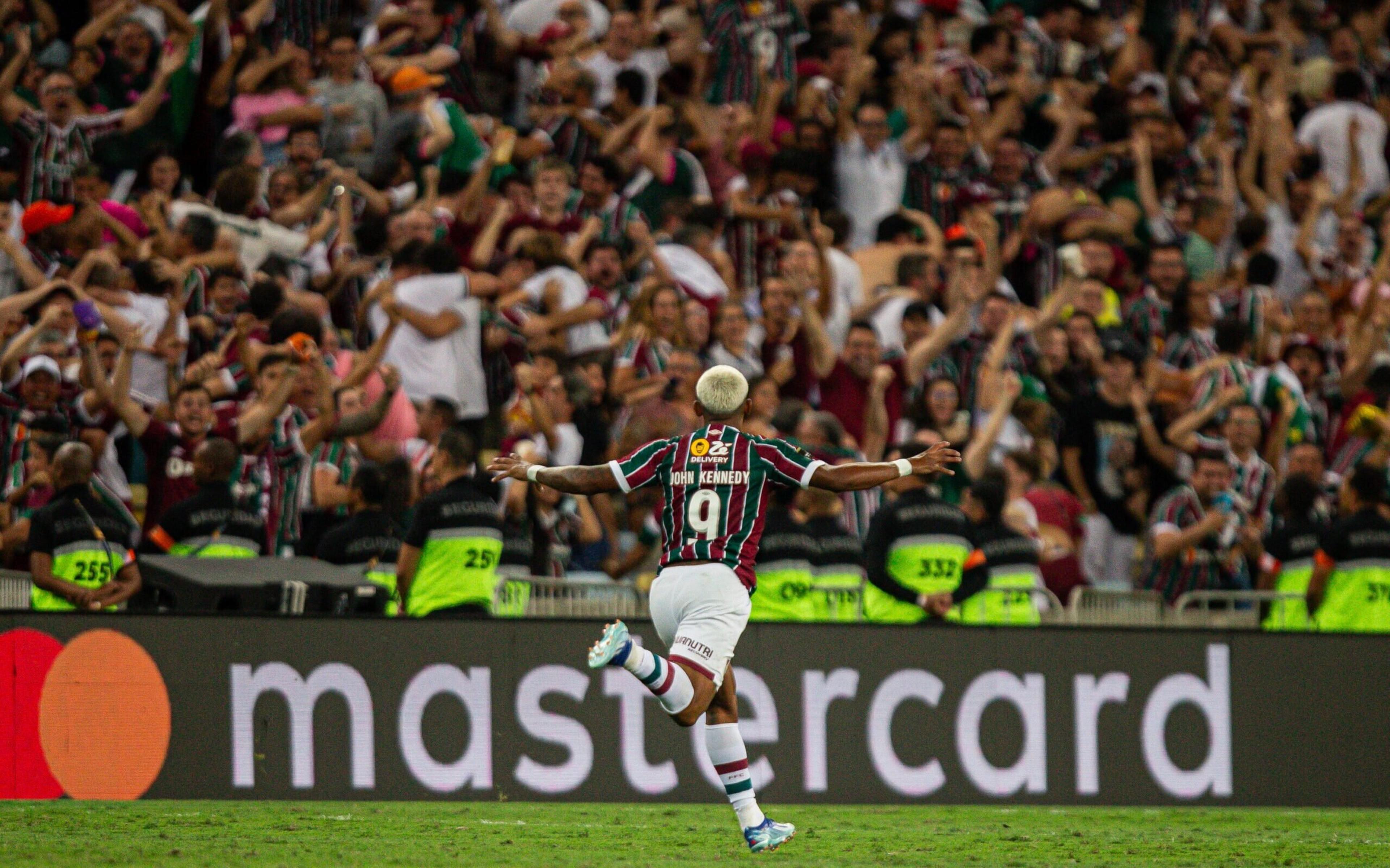 Iluminado, John Kennedy dá volta por cima e é herói do Fluminense na conquista da Libertadores