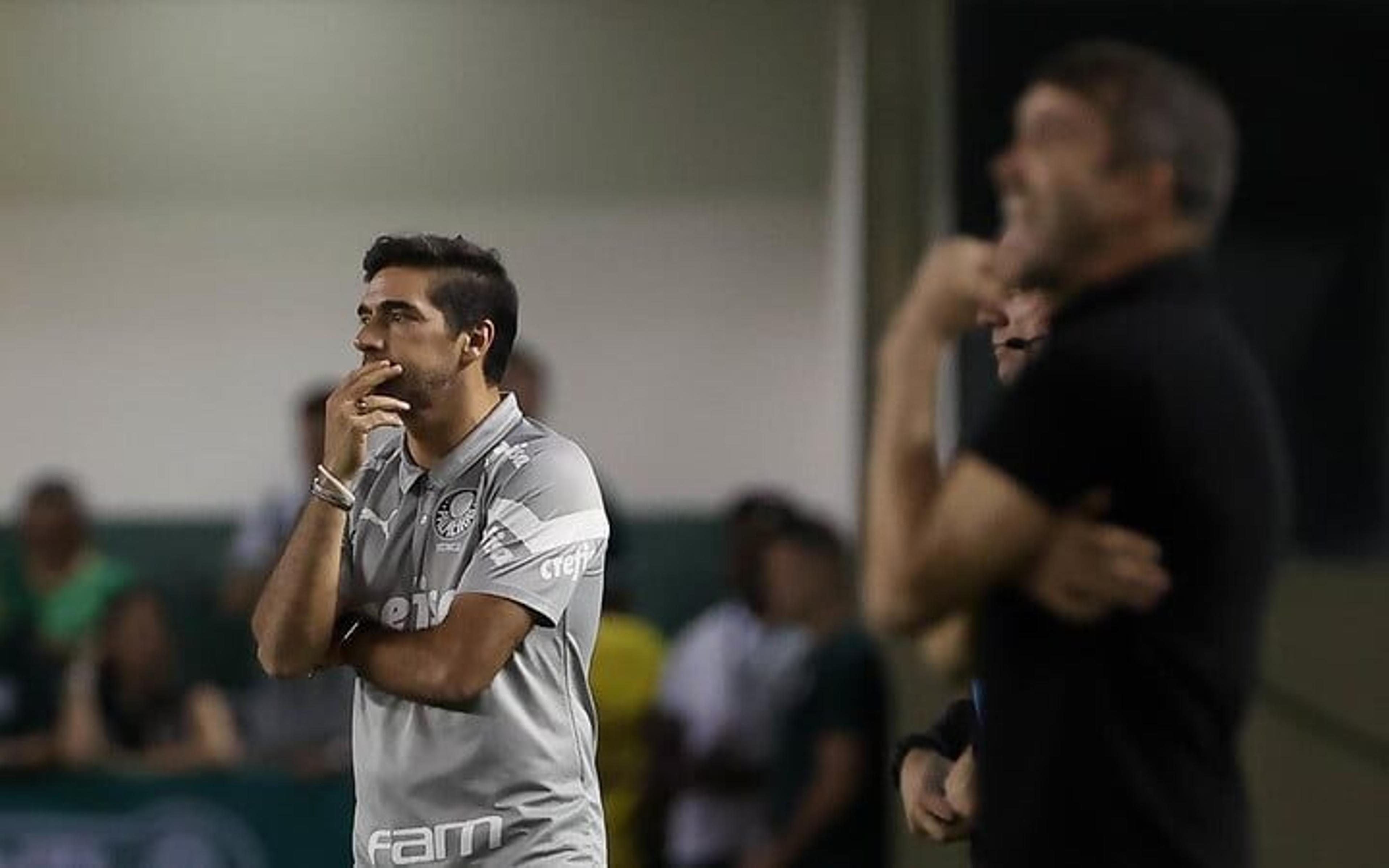 AO VIVO! Abel Ferreira concede entrevista coletiva após vitória do Palmeiras contra o Internacional