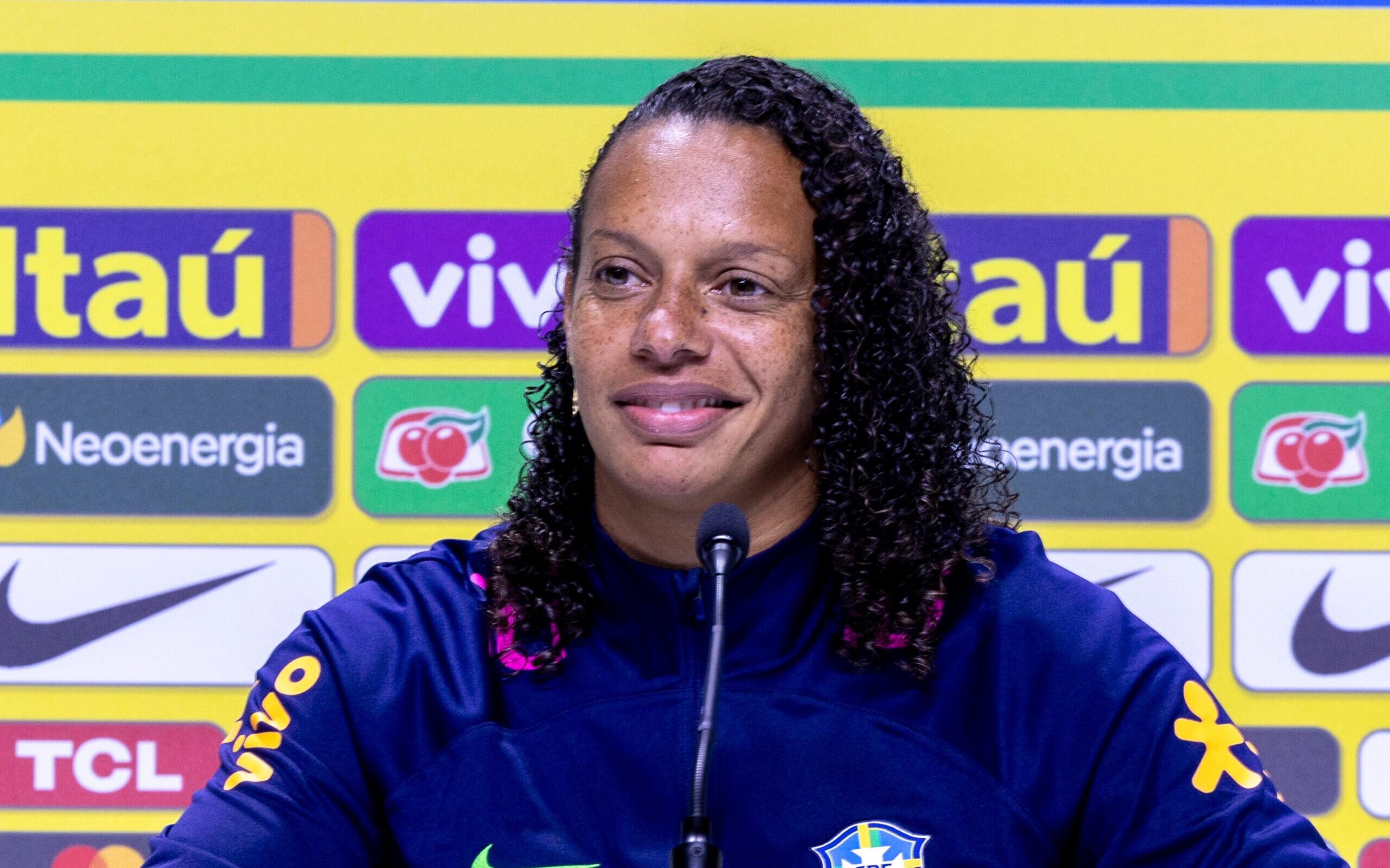 Treinadora Rosana Augusto projeta primeiros amistosos no comando da Seleção Feminina Sub-20