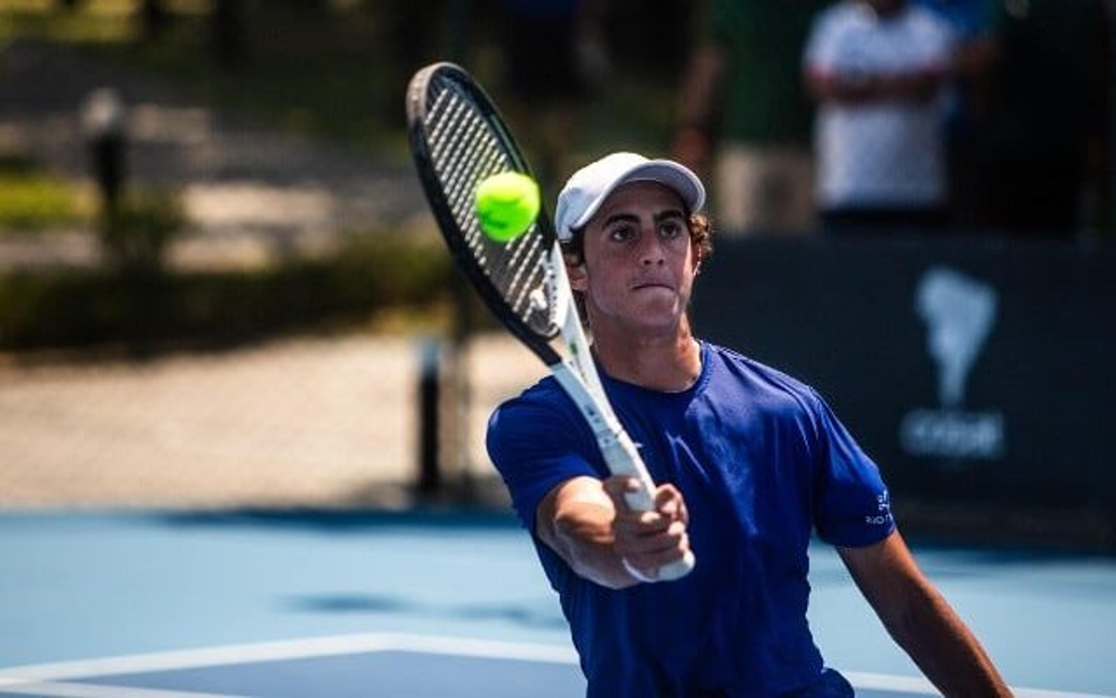 Eduardo Valentin derruba favorito e vai às 4ªs no pré-quali do Australian Open