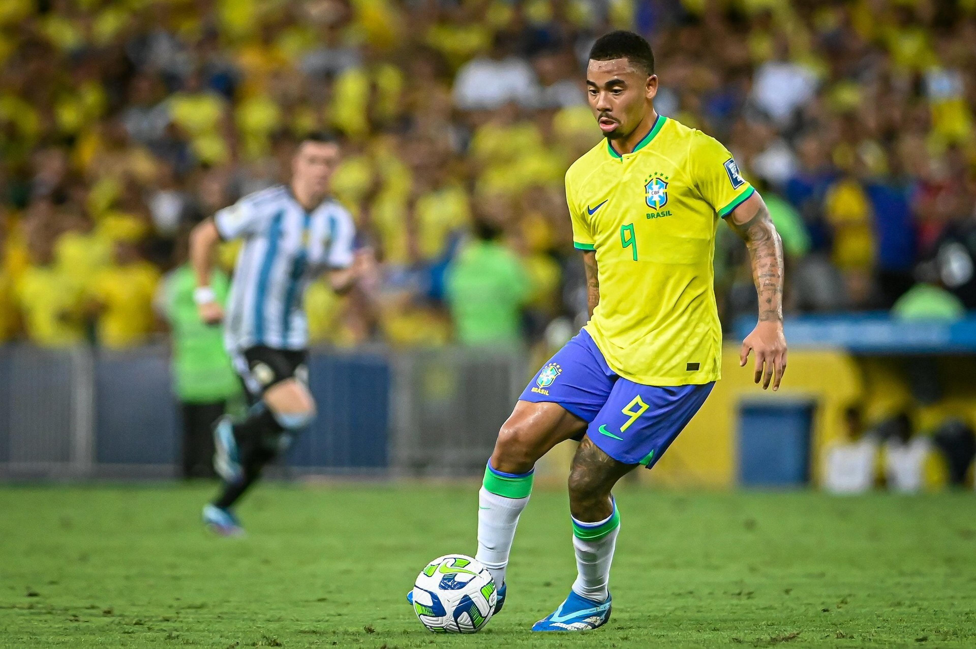 Clubes x Seleção Brasileira: altos e baixos da trajetória de Gabriel Jesus