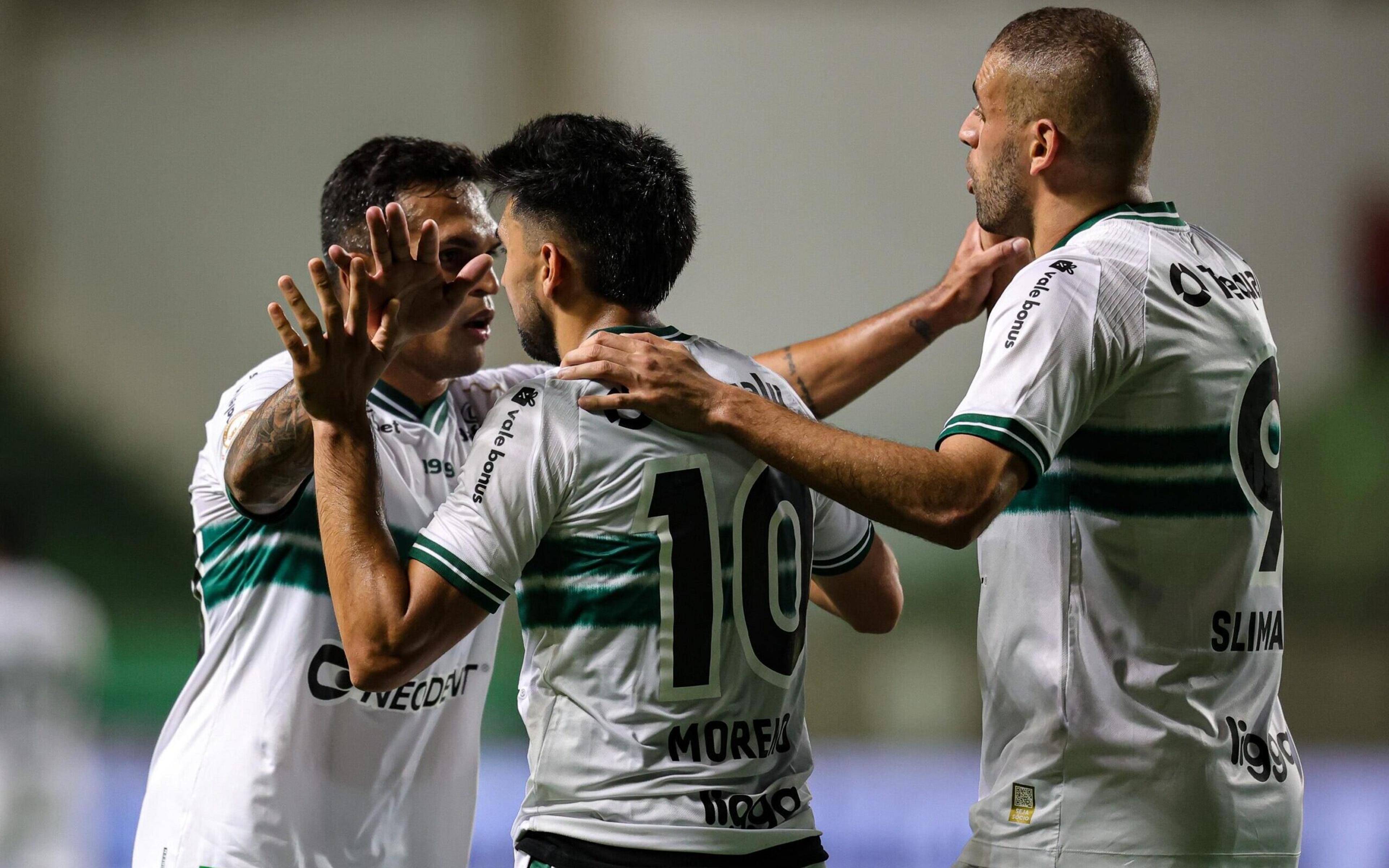 Fora de casa, Coritiba vence América-MG e decreta rebaixamento do clube mineiro