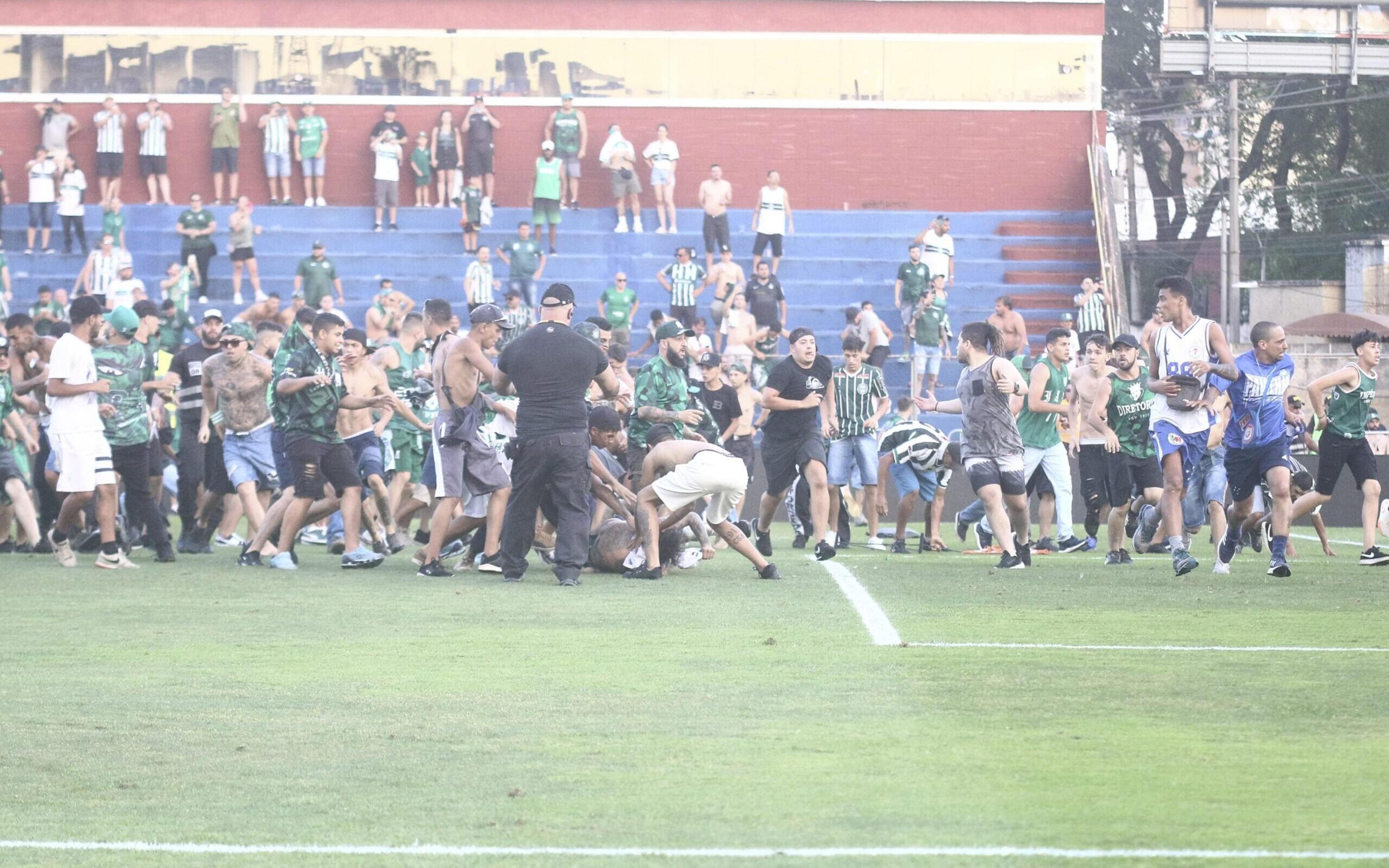 STJD vai analisar imagens de Coritiba x Cruzeiro, e clubes devem jogar sem torcida na reta final do Brasileirão