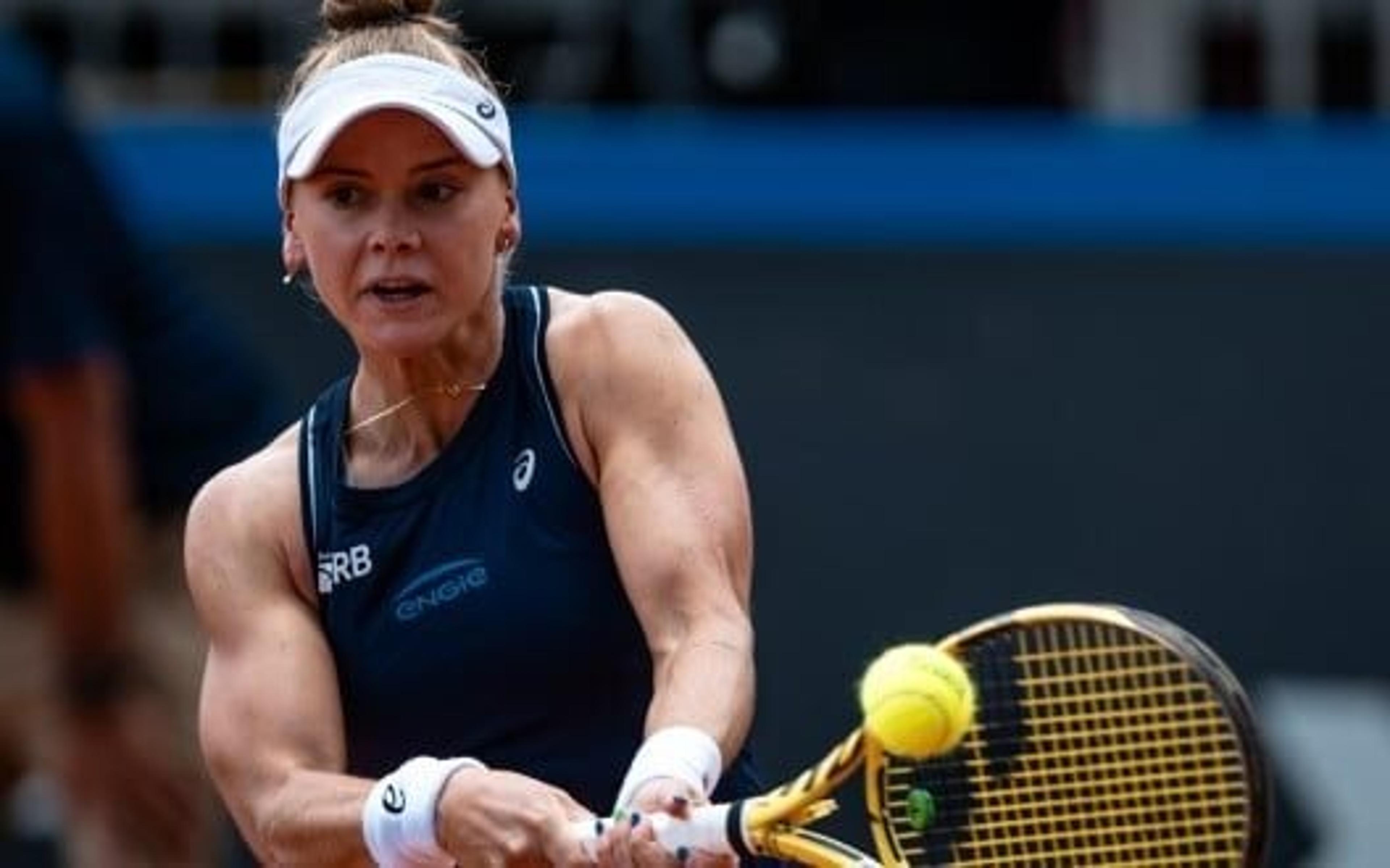 Laura Pigossi vira e vai às oitavas no WTA de Colina, no Chile