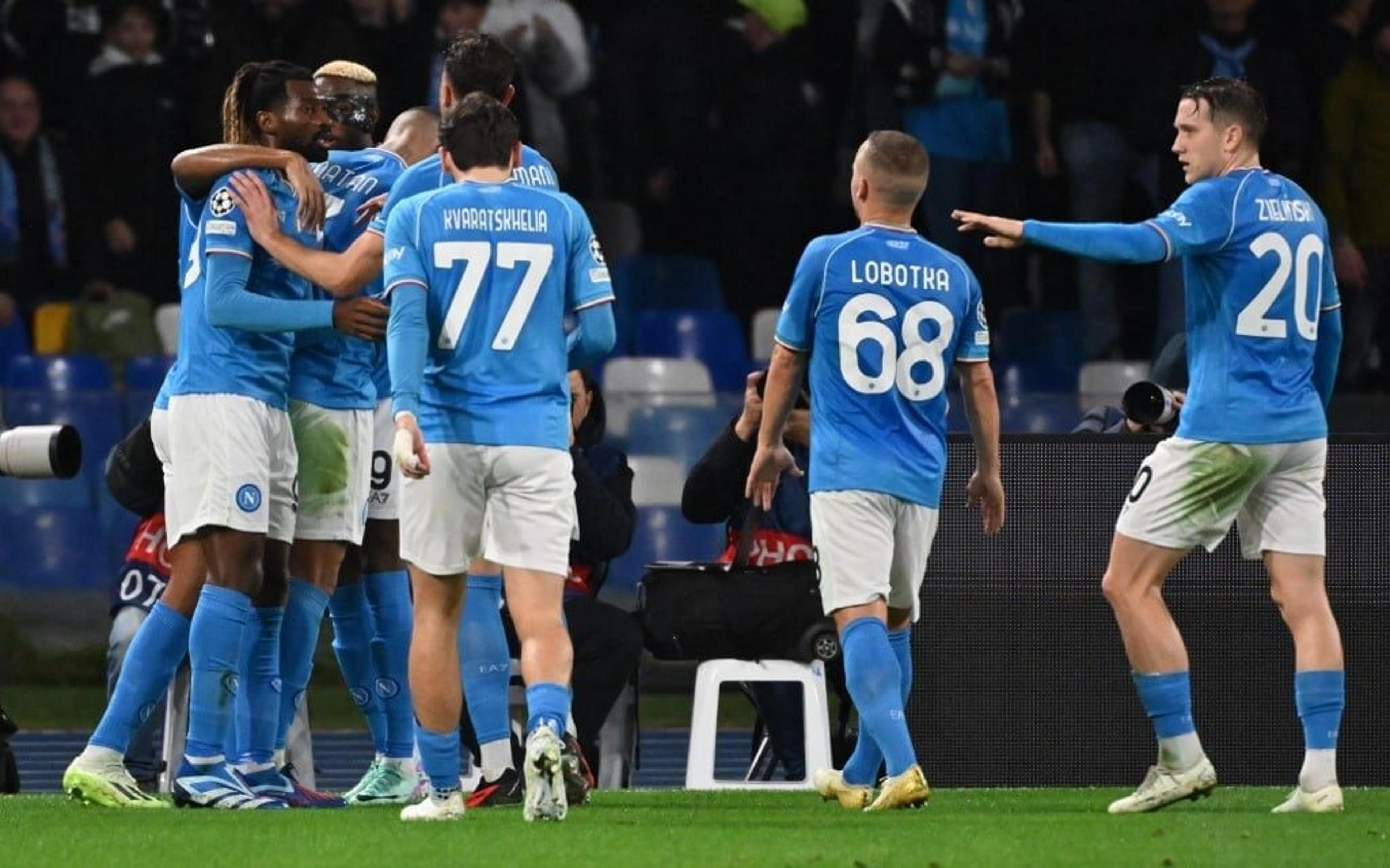 Napoli vence o Braga e confirma vaga nas oitavas de final da Champions League