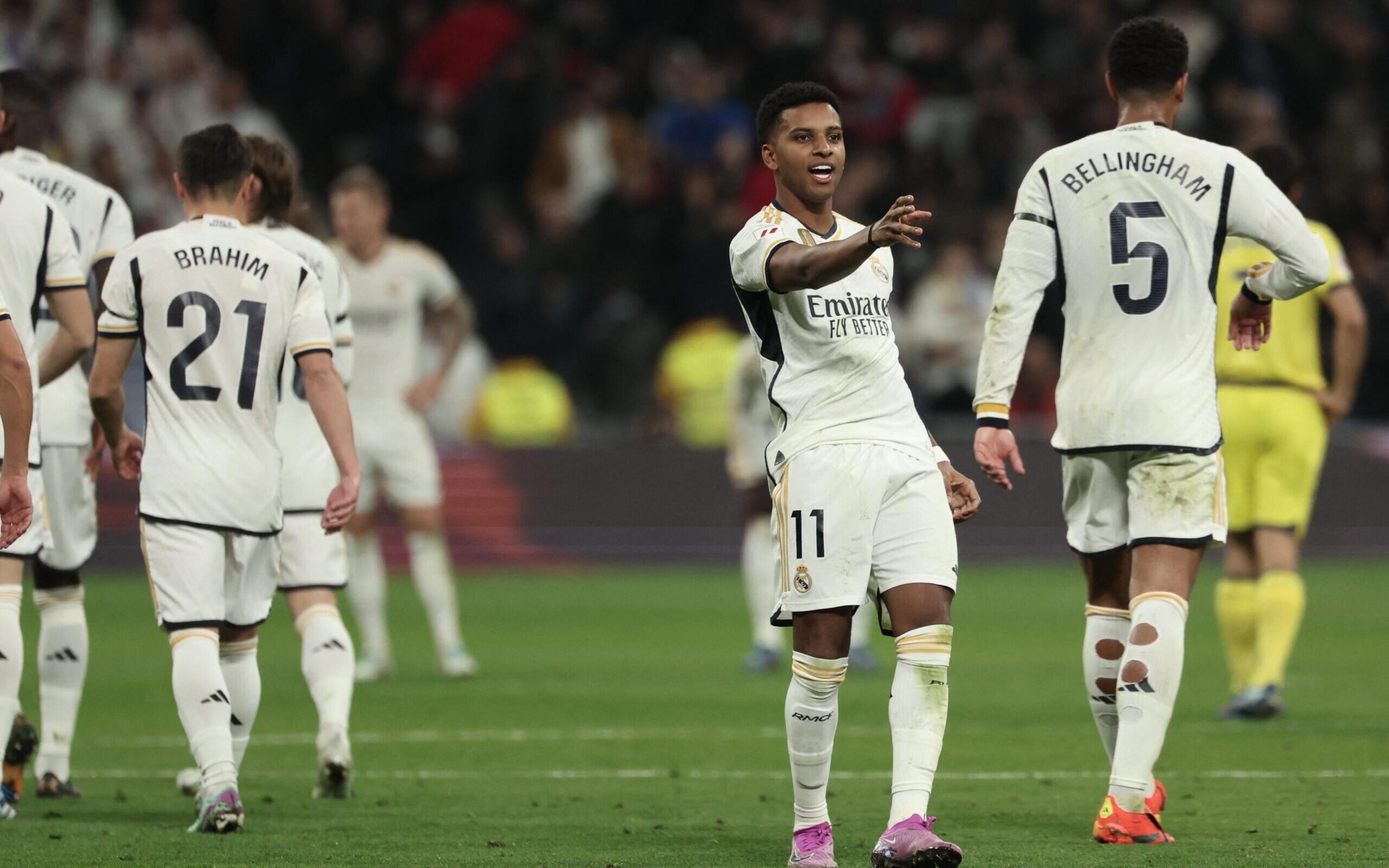 Rodrygo e Modric brilham e Real Madrid goleia o Villarreal em LaLiga