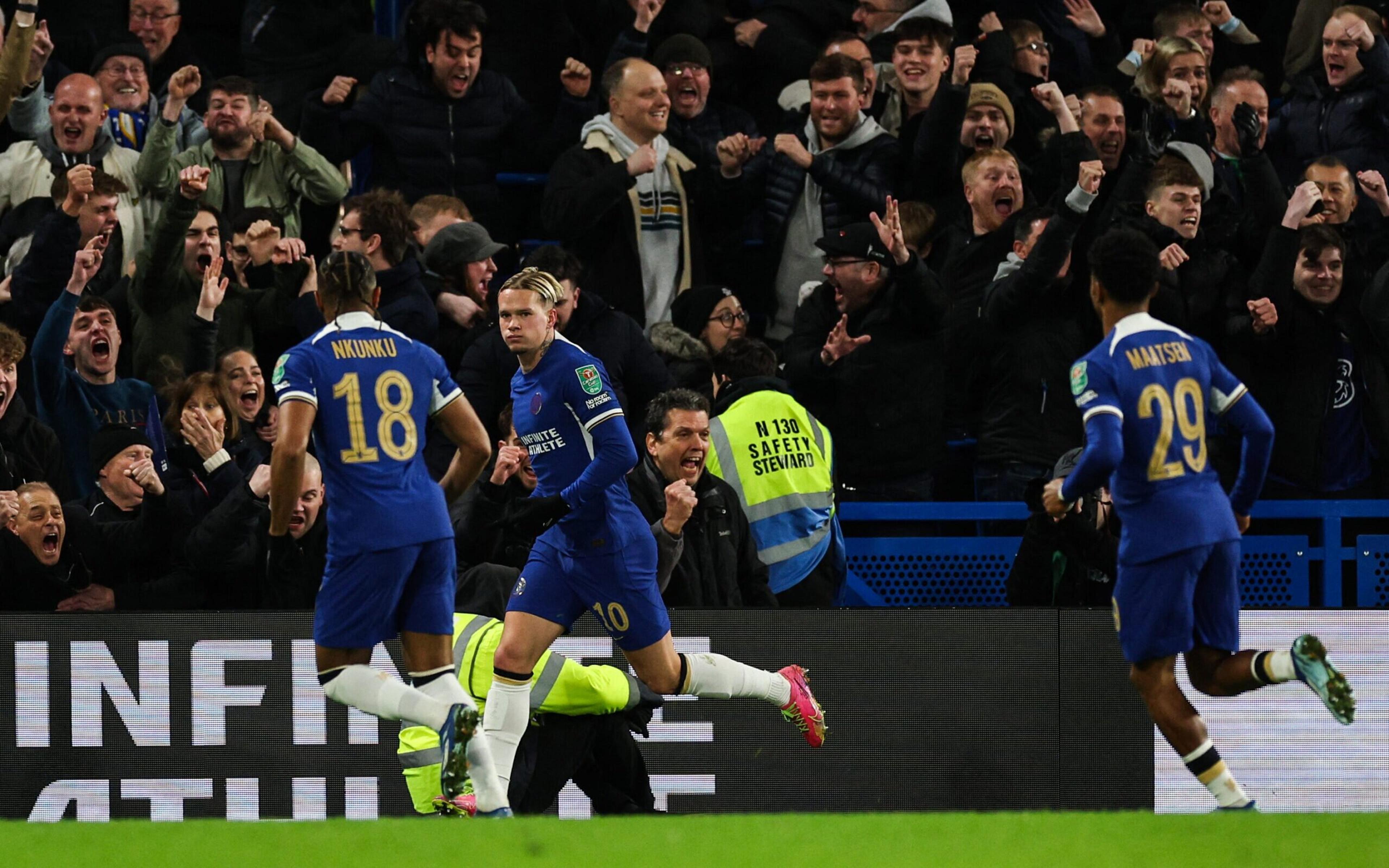 Nos pênaltis, Chelsea elimina o Newcastle pela Copa da Liga Inglesa