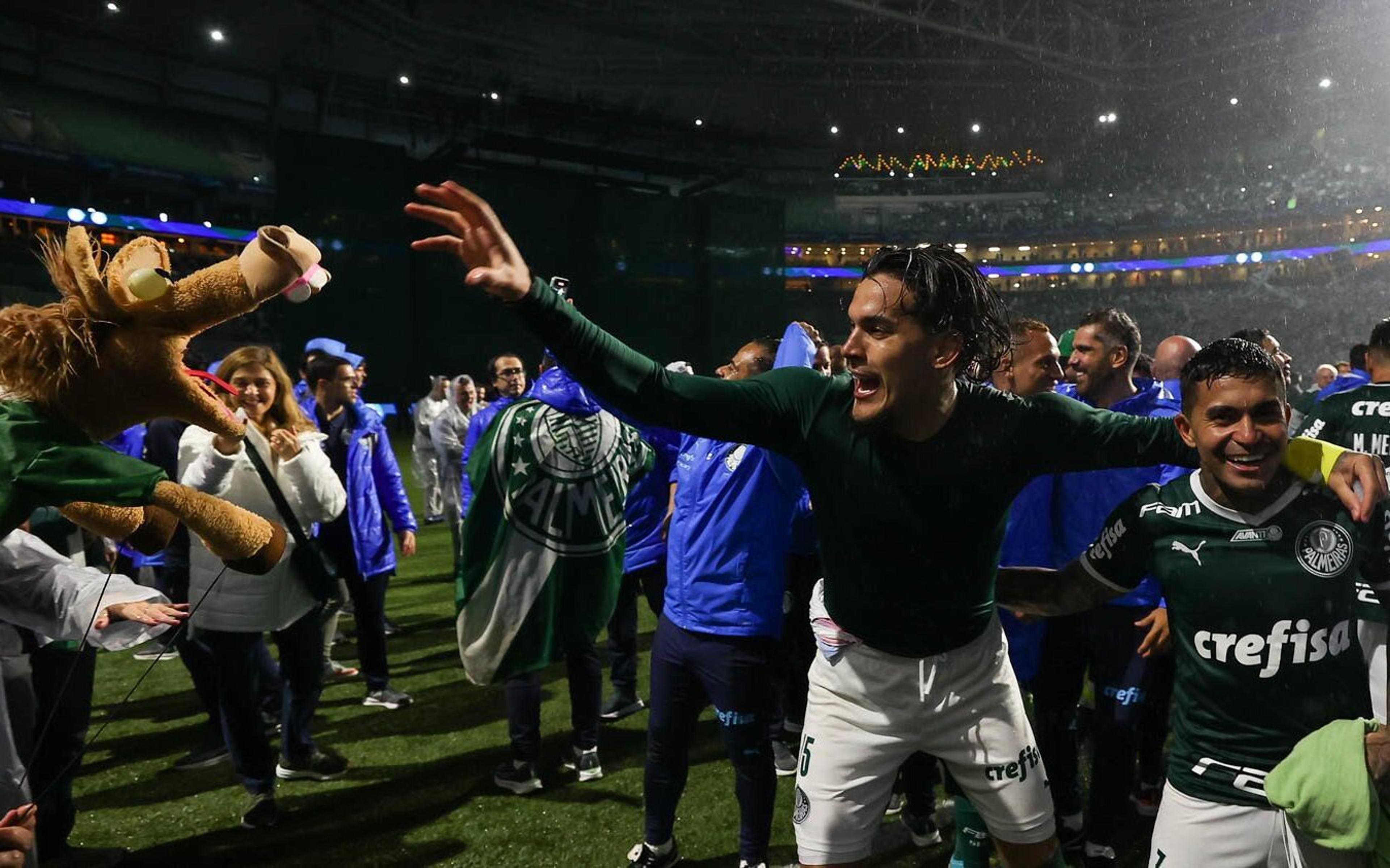 Prof. Pasquale explica como se chamaria o possível 12º título brasileiro do Palmeiras